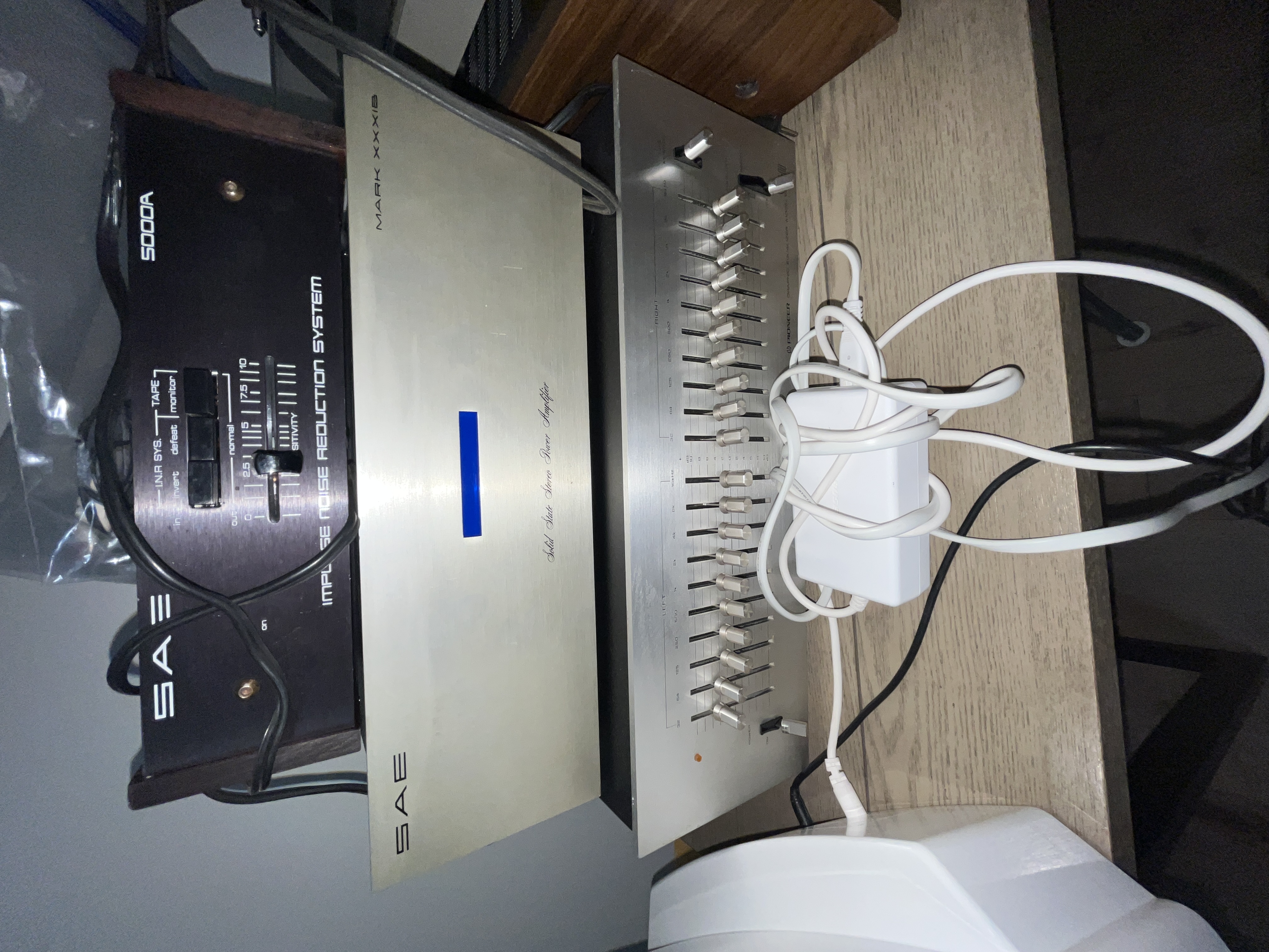 Moving Auction Image