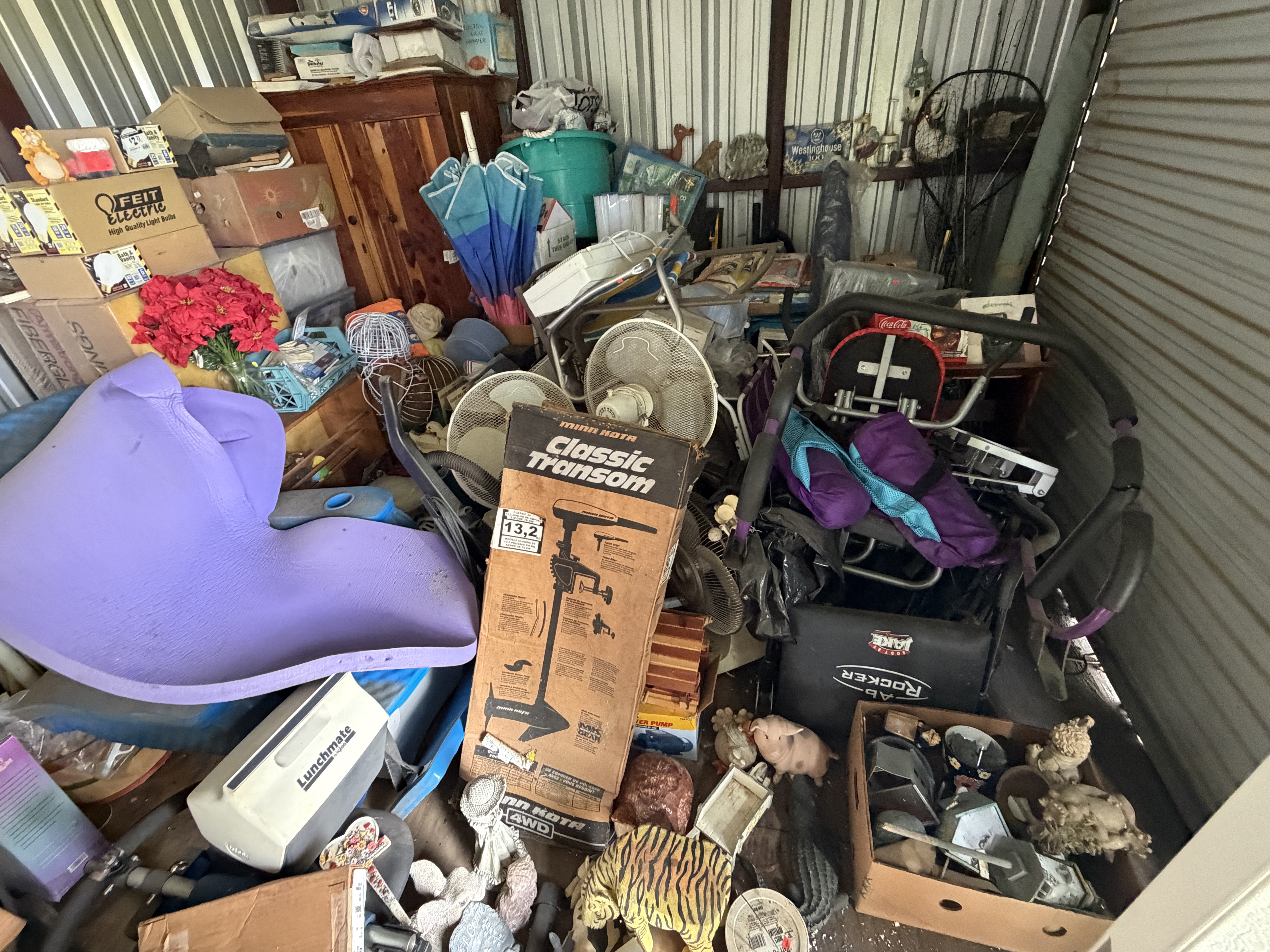 Estate Auction Image
