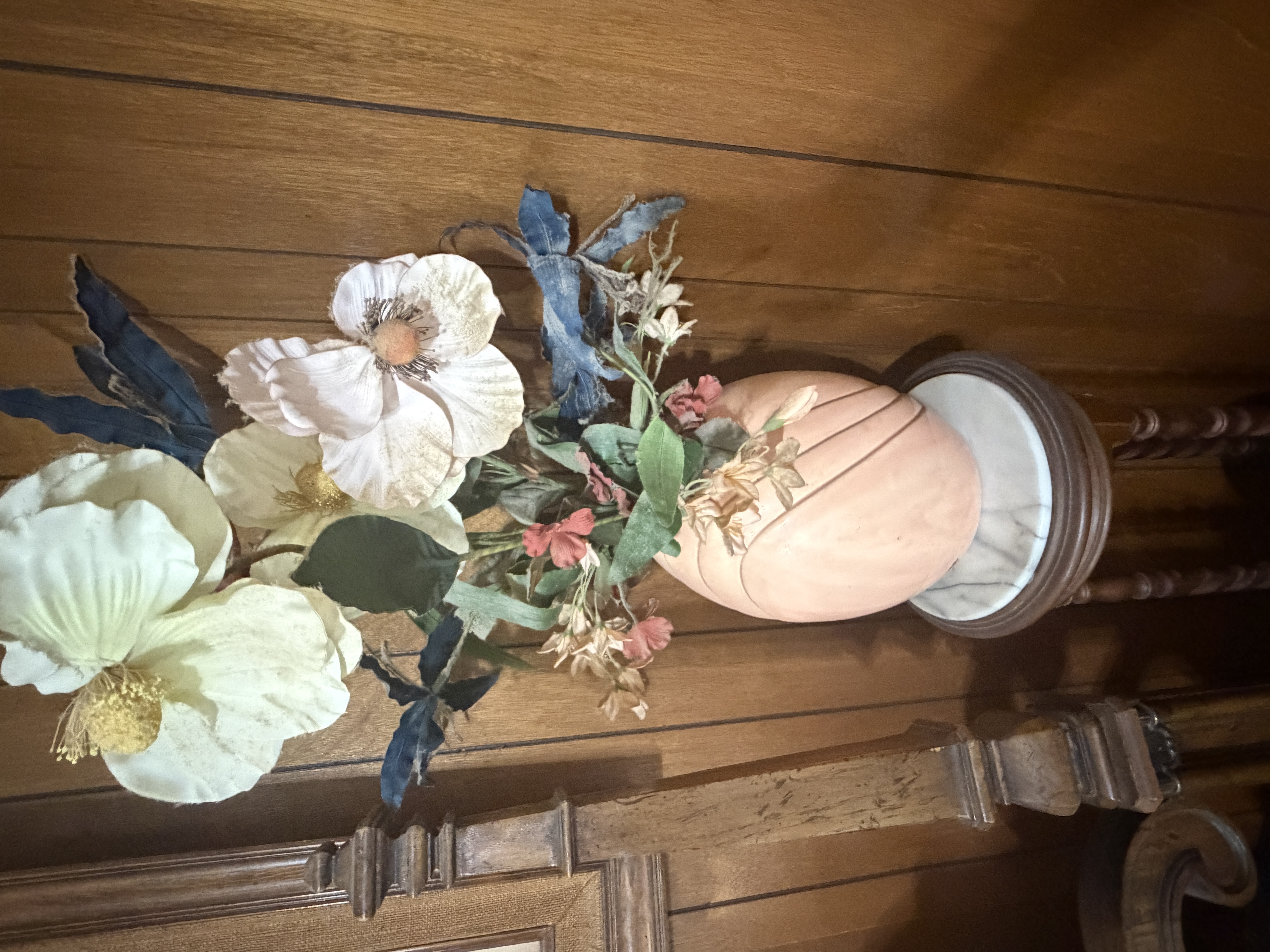 Estate Auction Image