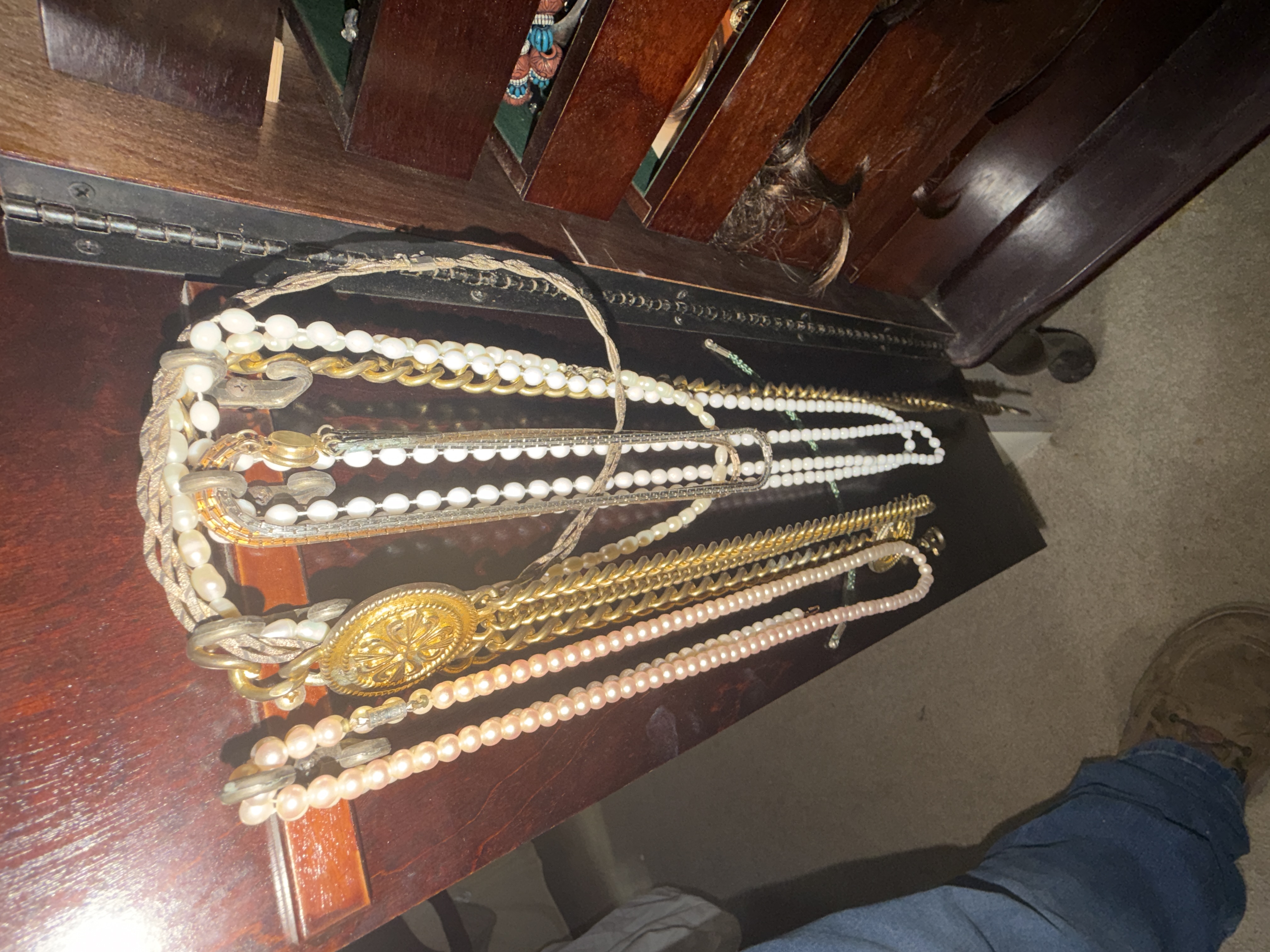 Estate Auction Image