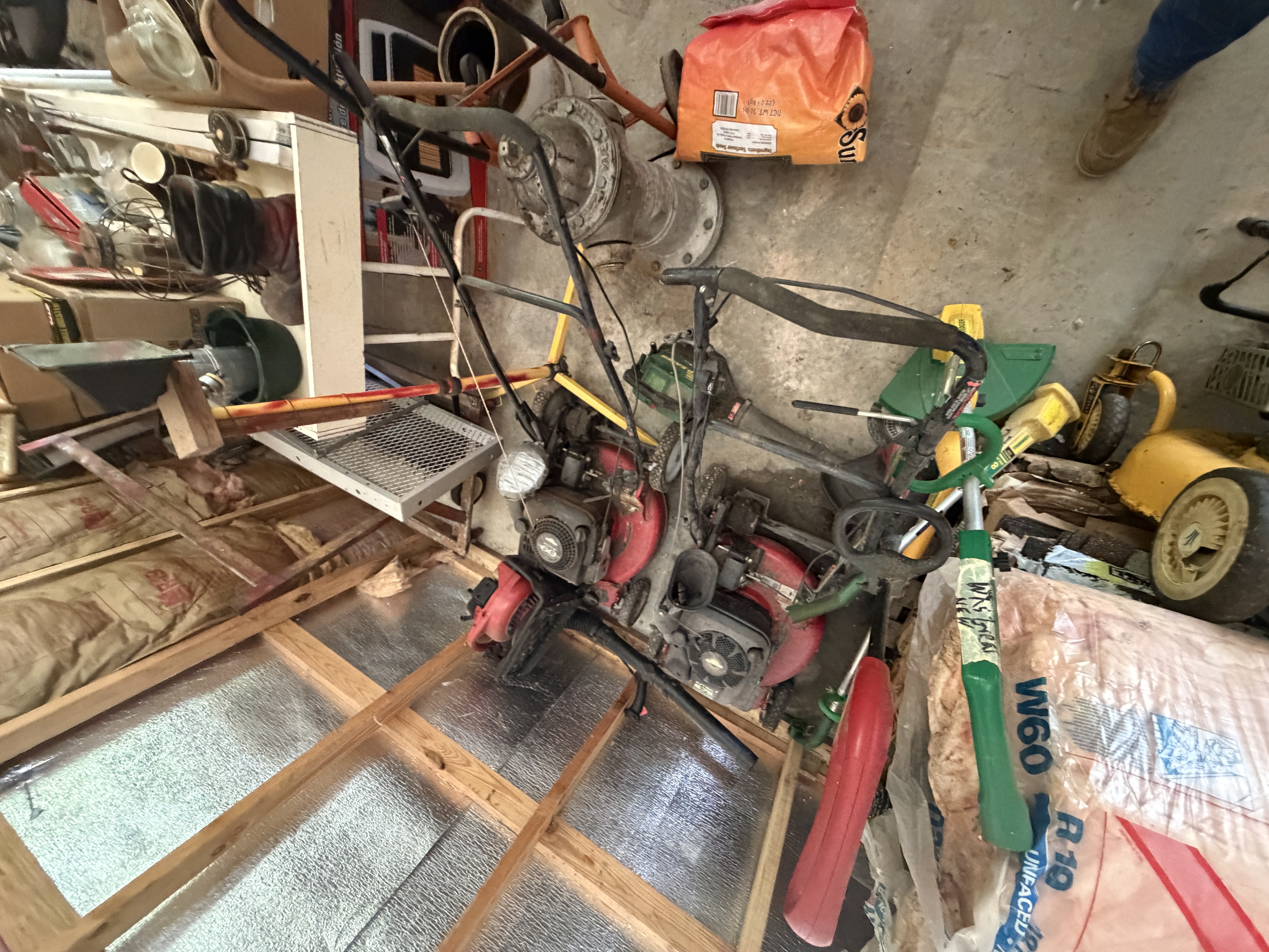 Estate Auction Image