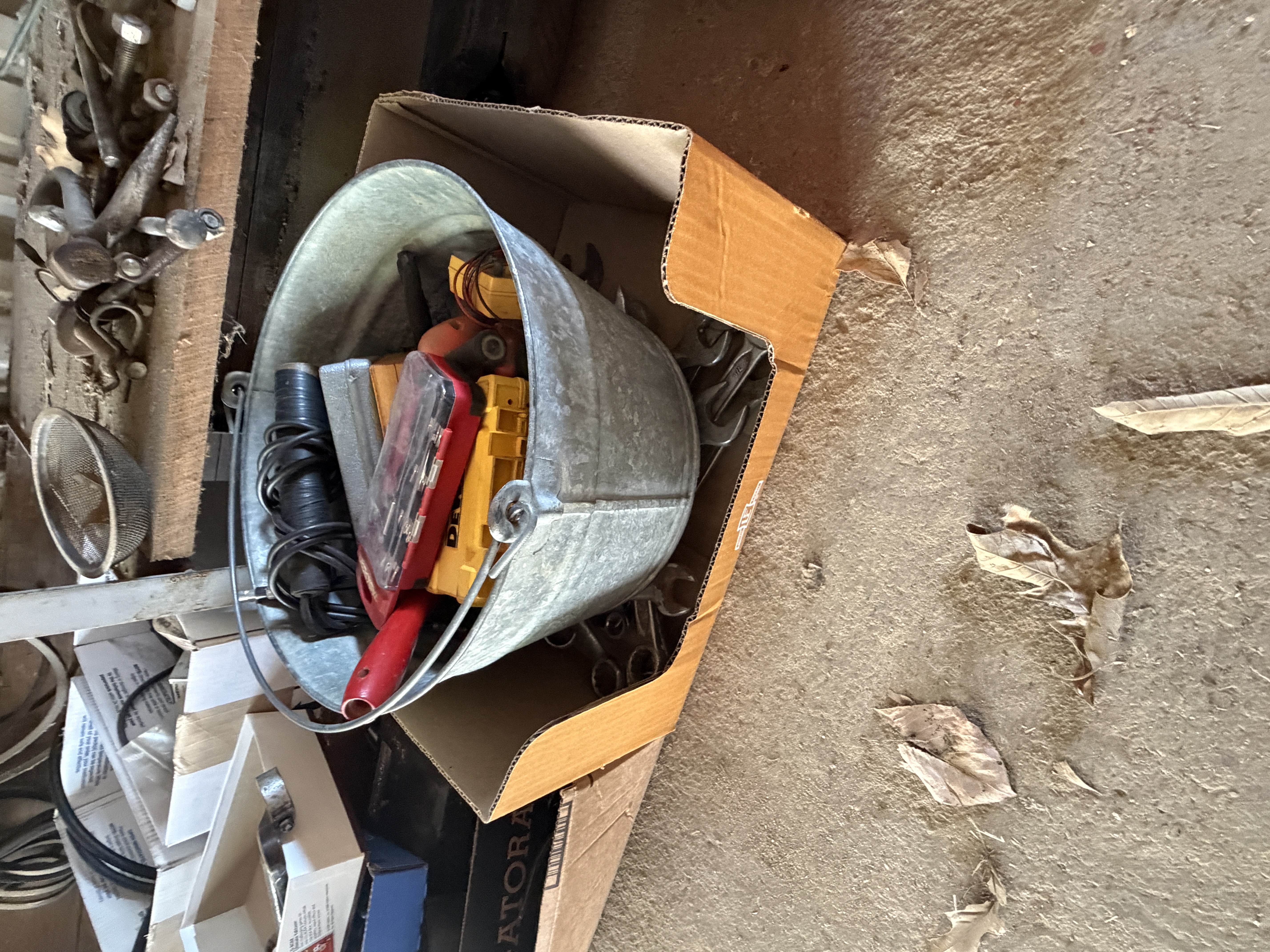 Moving/Reduction Auction Image