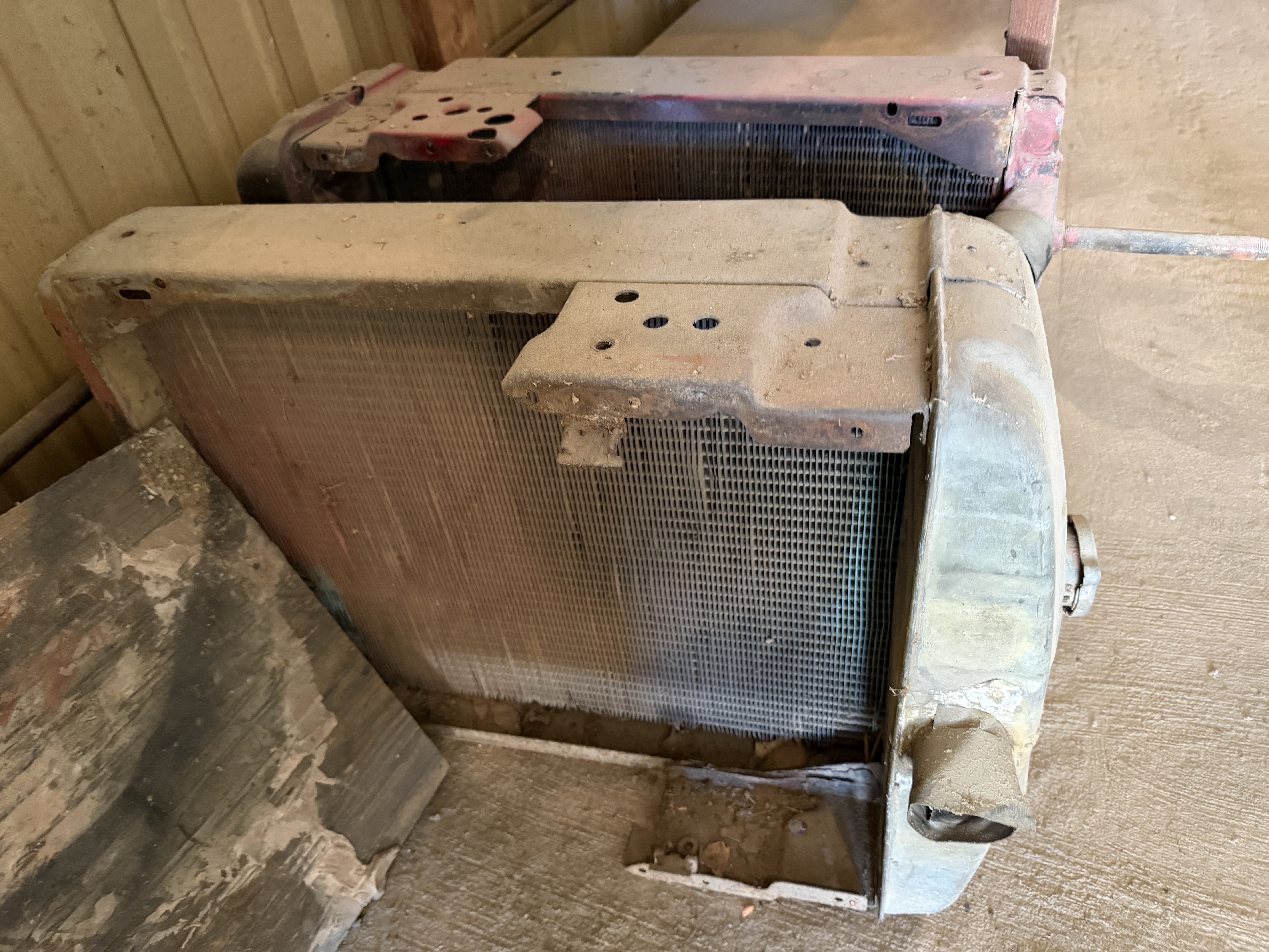 Moving/Reduction Auction Image