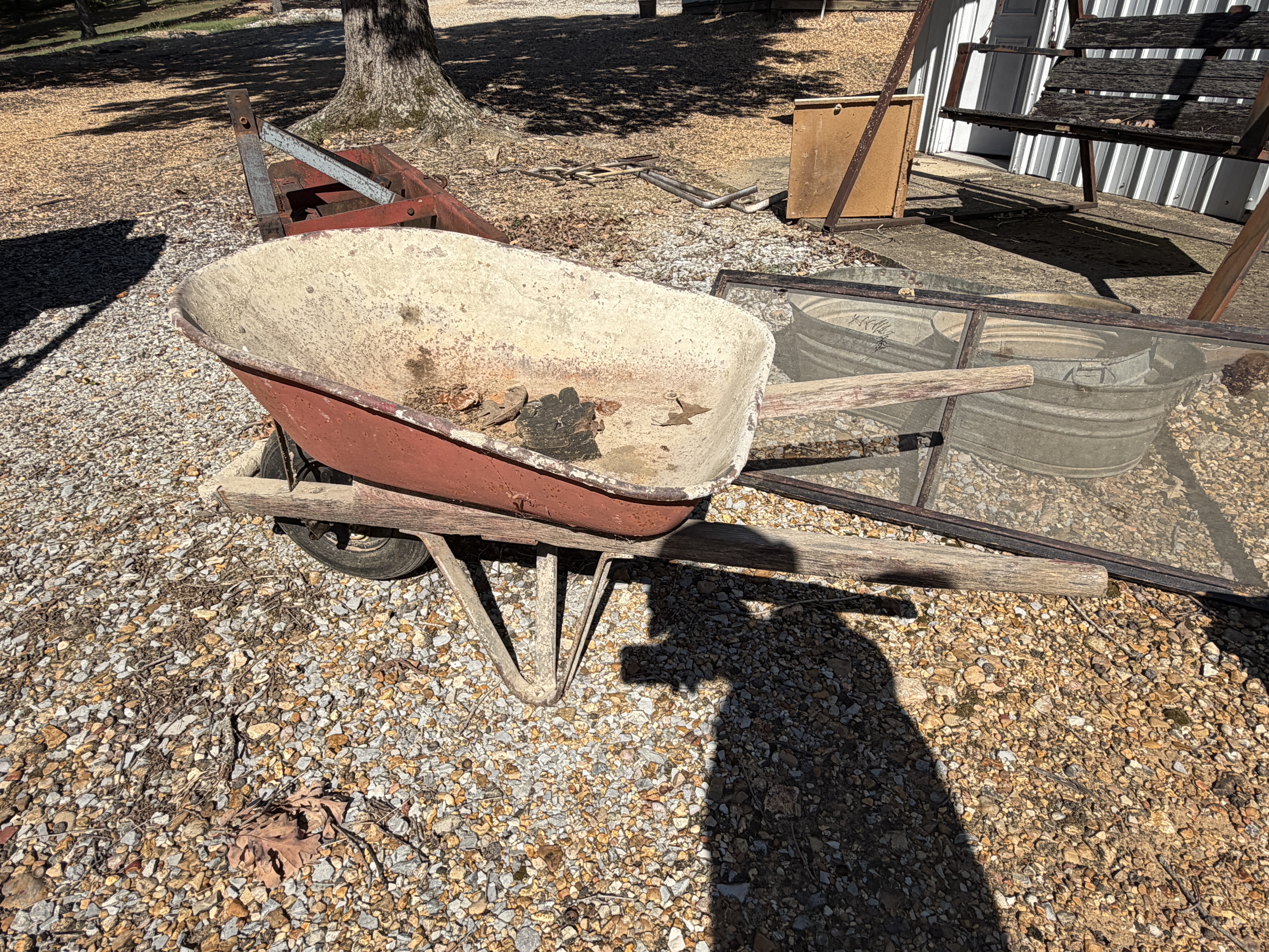 Moving/Reduction Auction Image