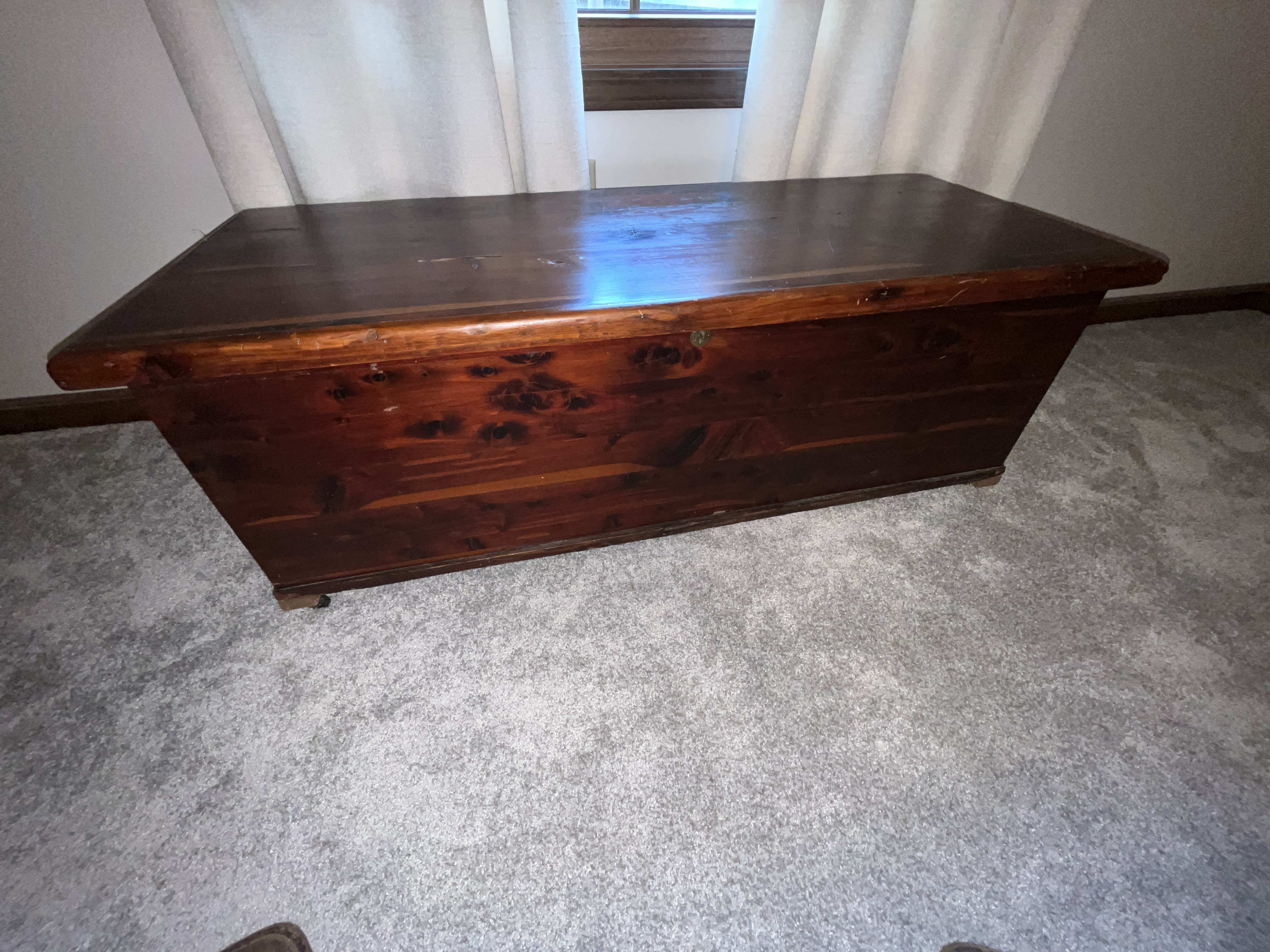 Moving Auction Image