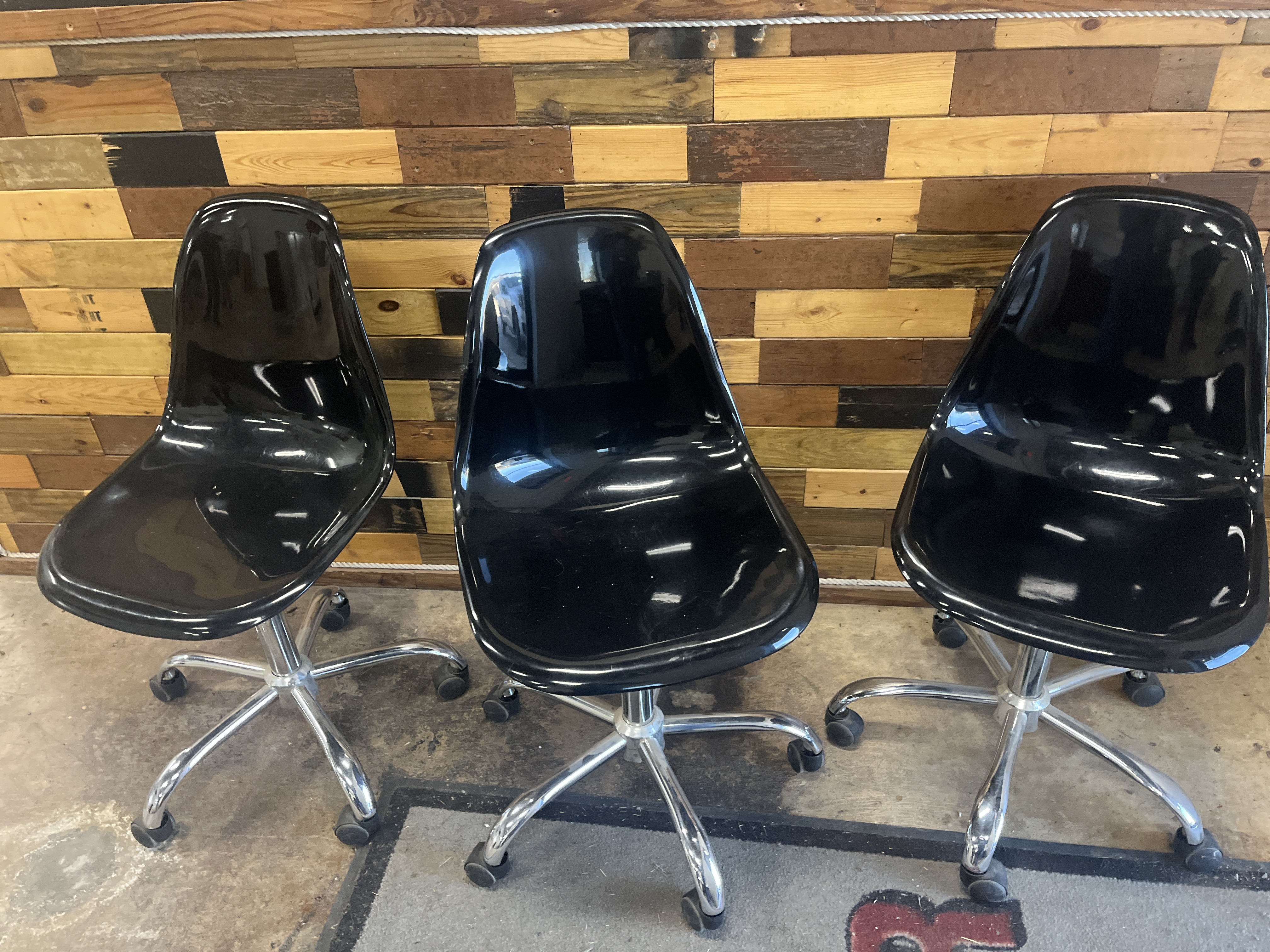 Appliance & Small Engine Parts Sellout Image