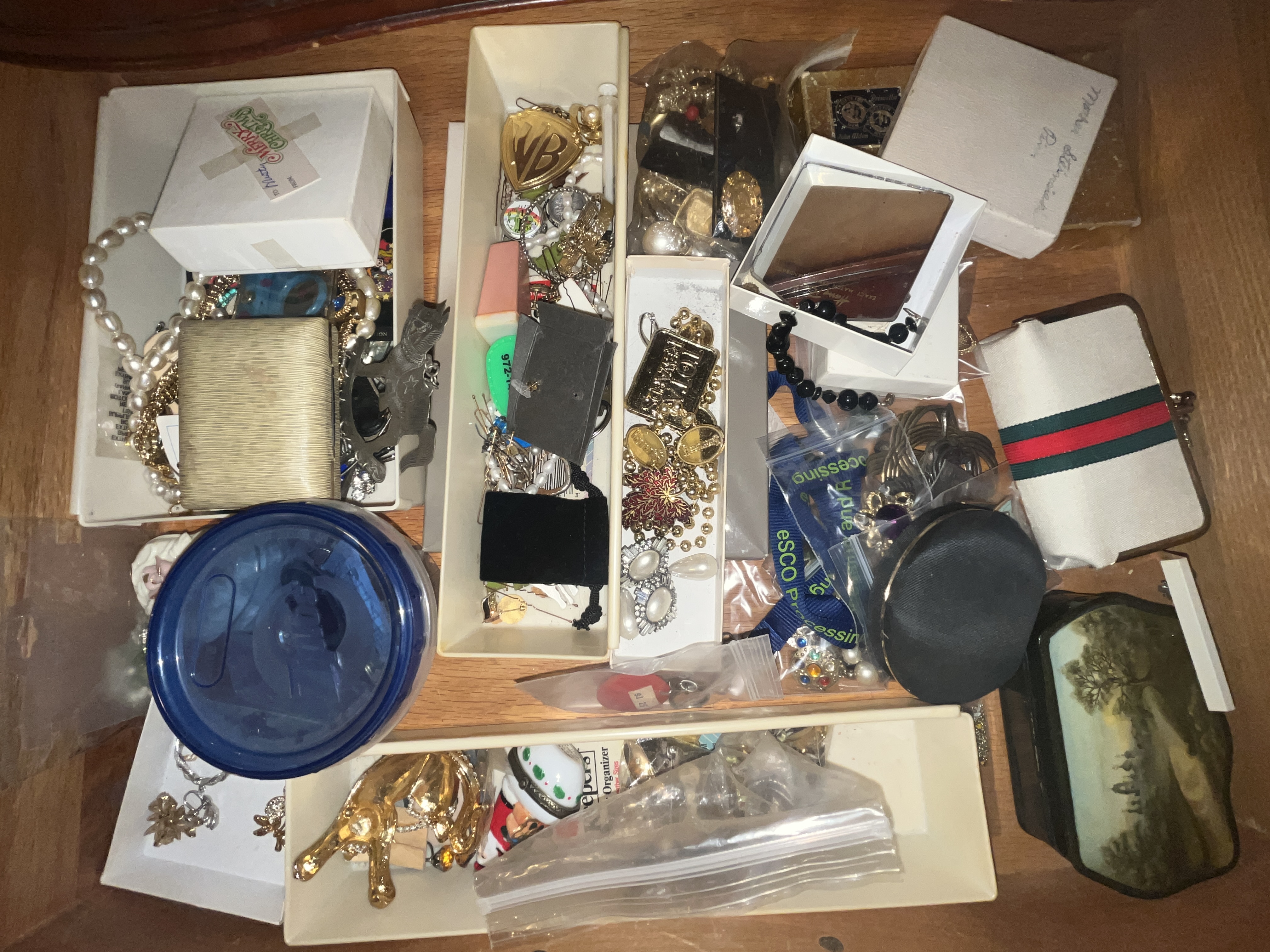 Estate of Betty Shaw Image