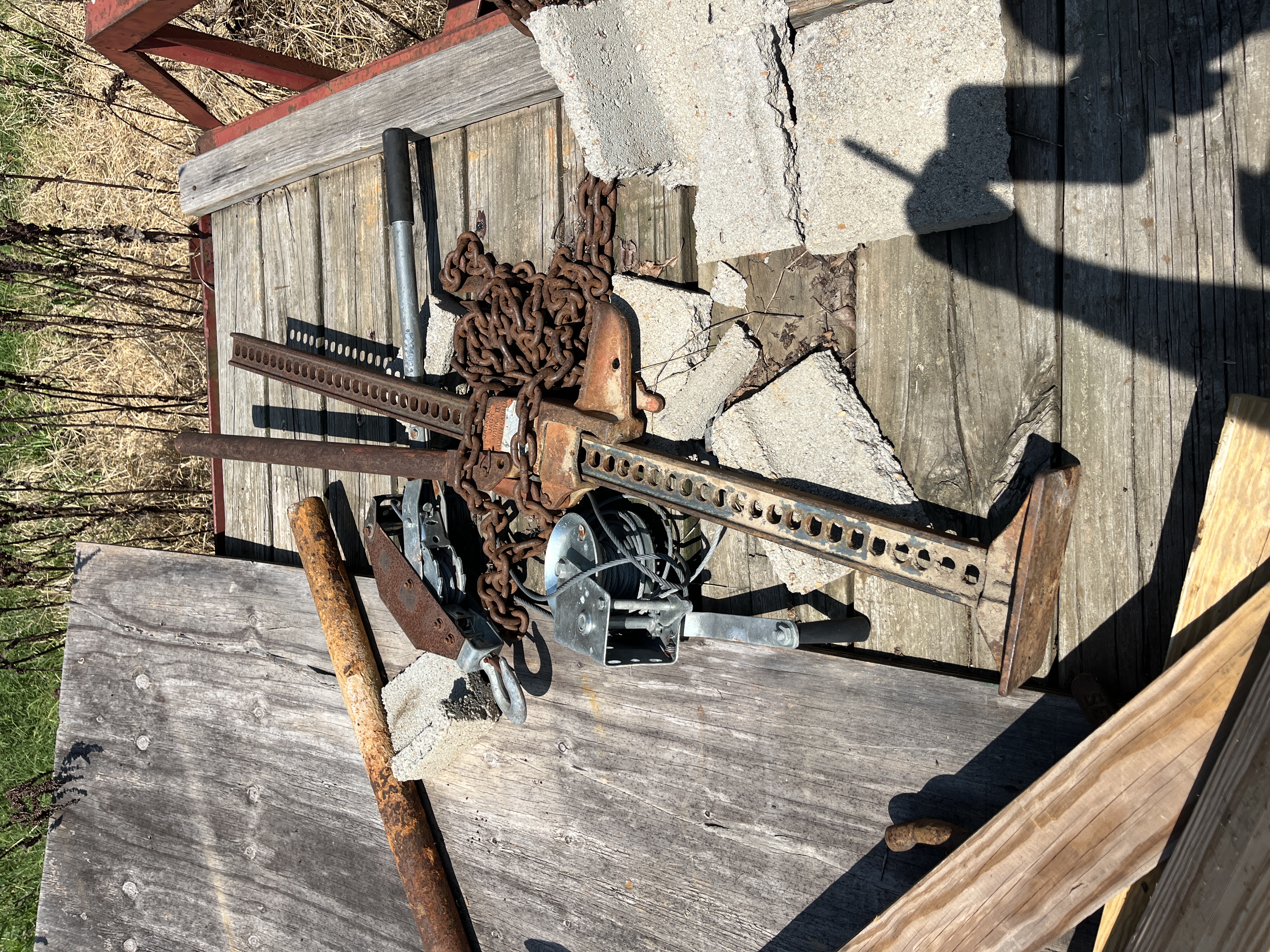 Ward Estate Auction Image