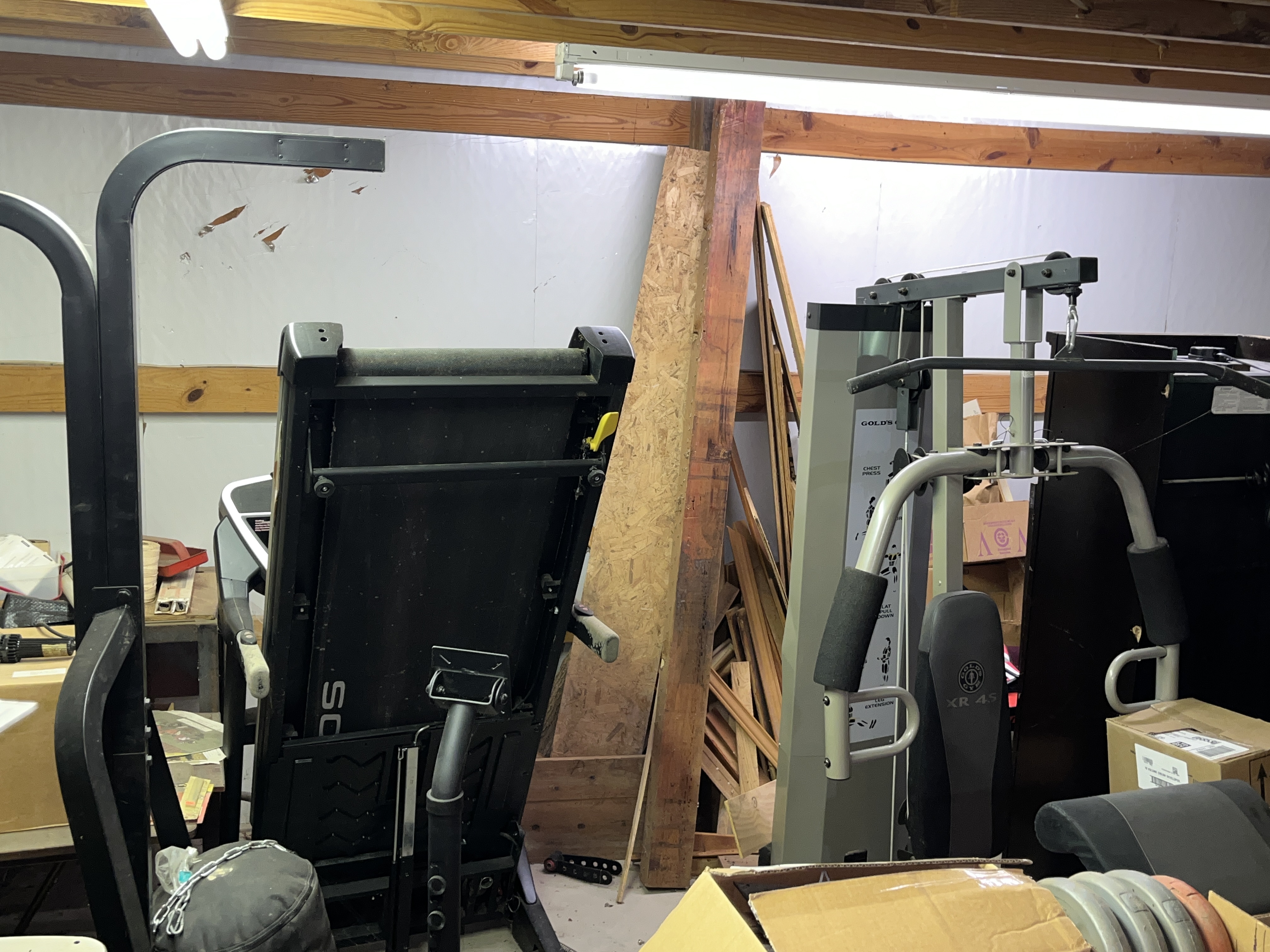 Real Estate & Personal Property Auction Image