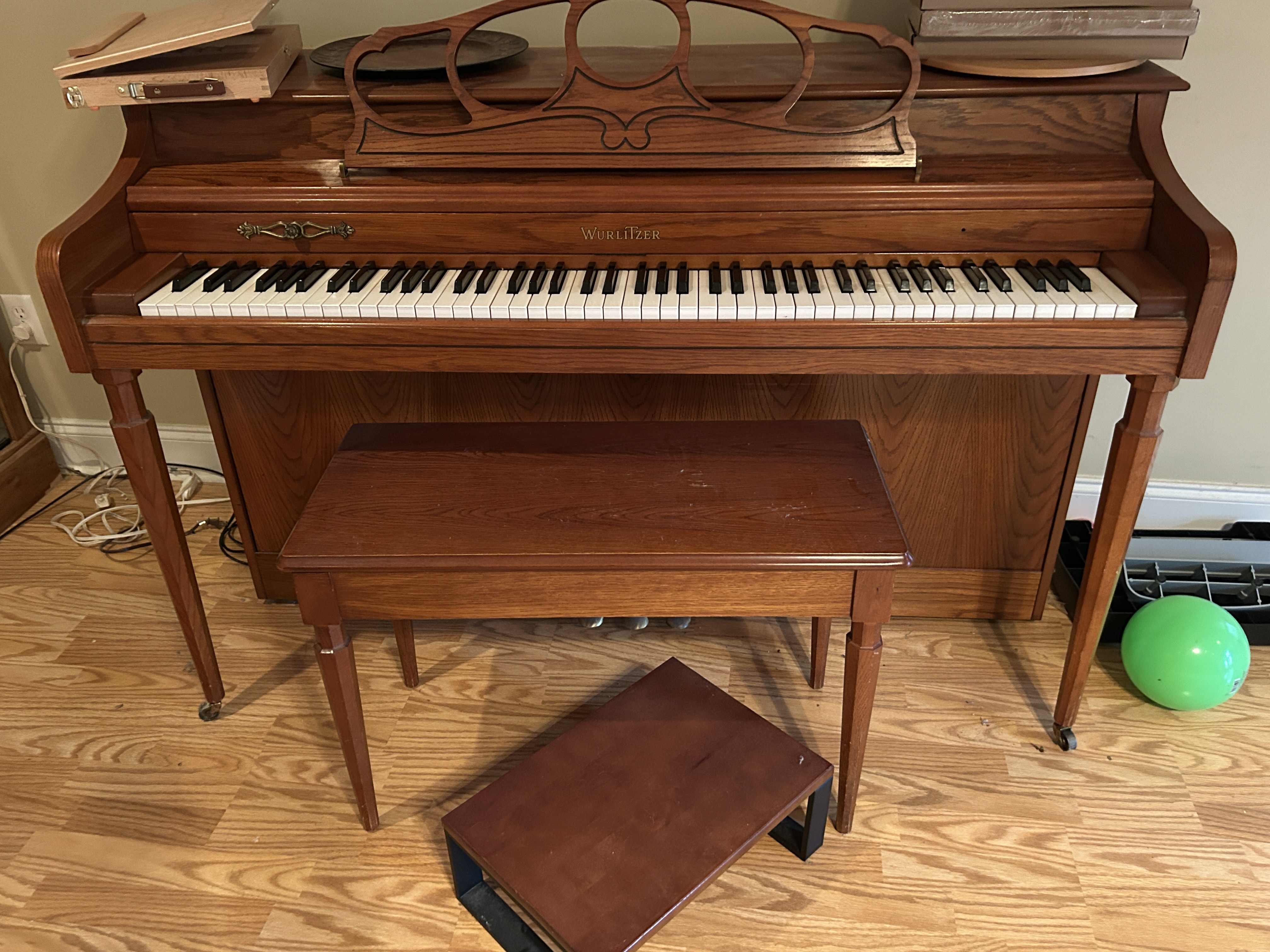 Real Estate & Personal Property Auction Image