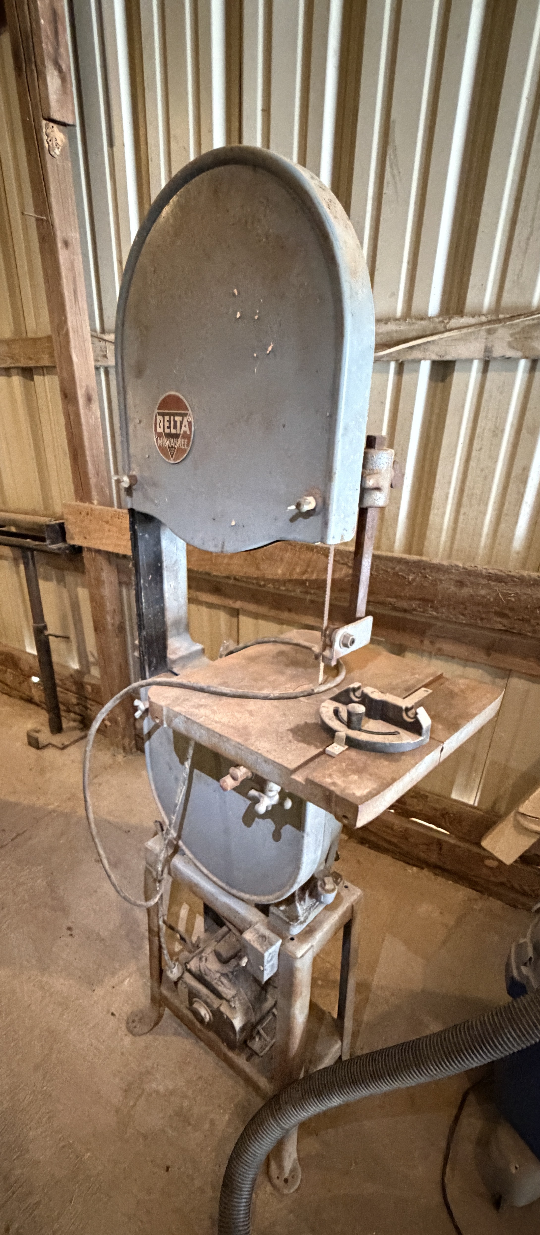 Moving/Reduction Auction Image