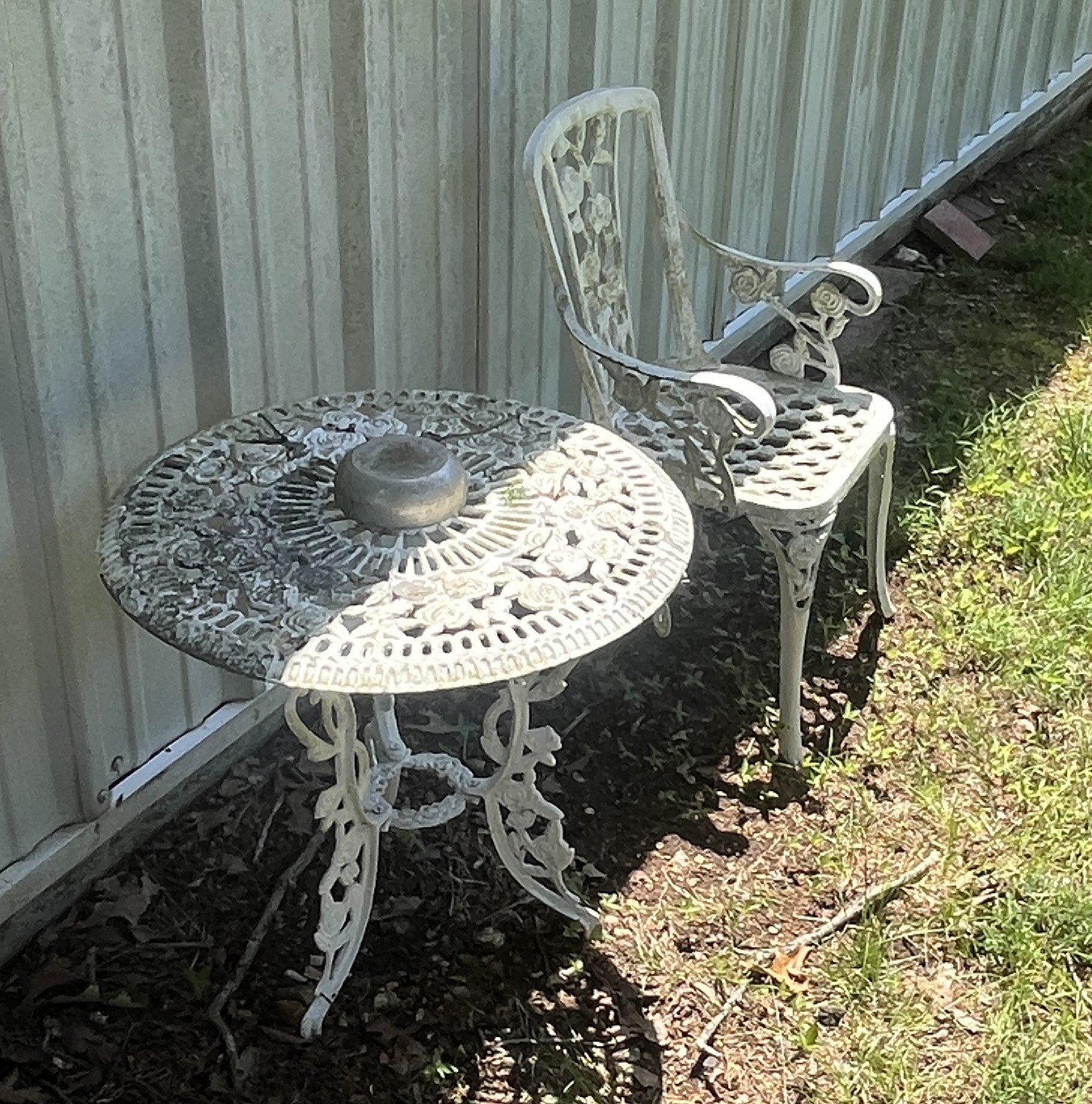 Estate Auction Image