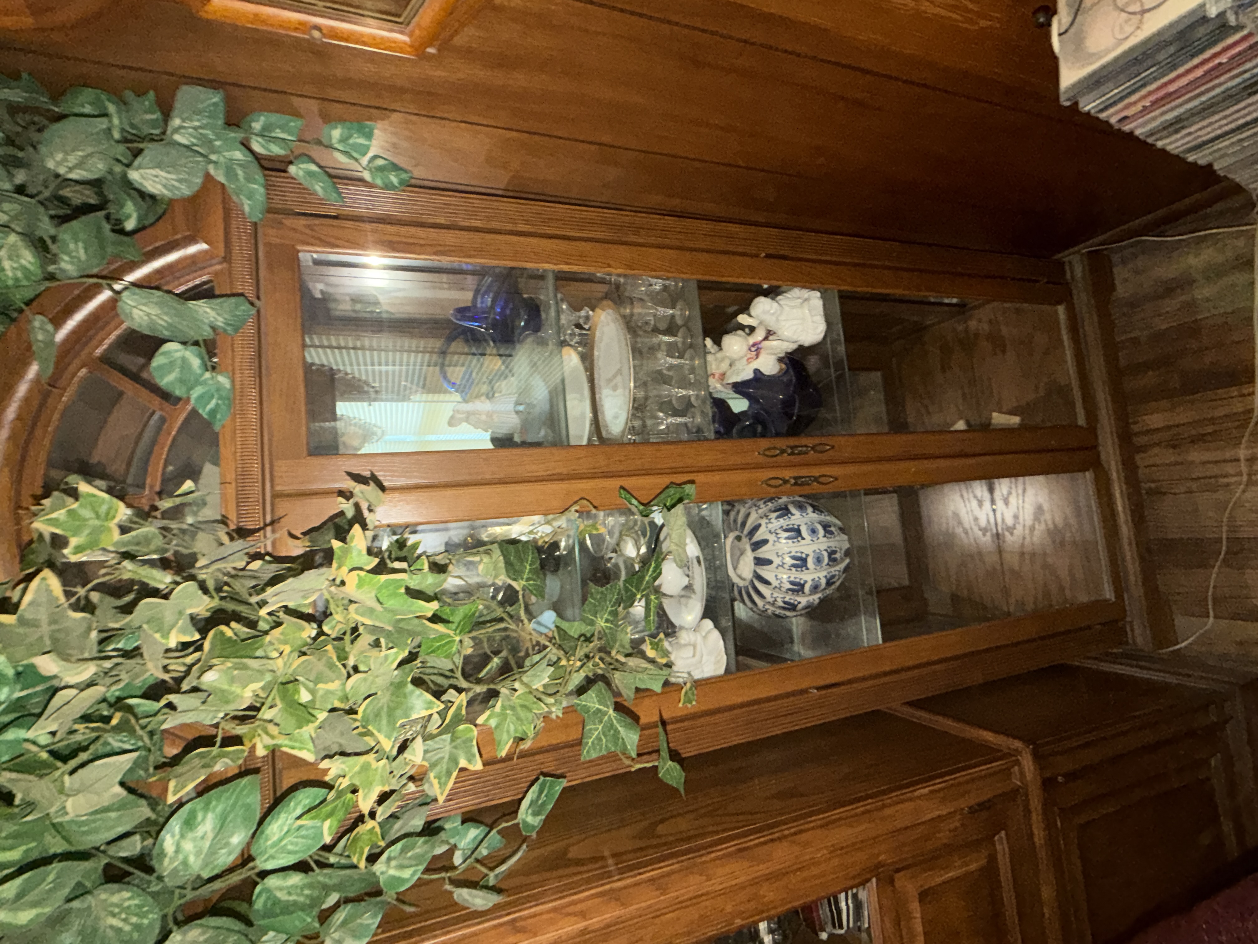 Estate Auction Image