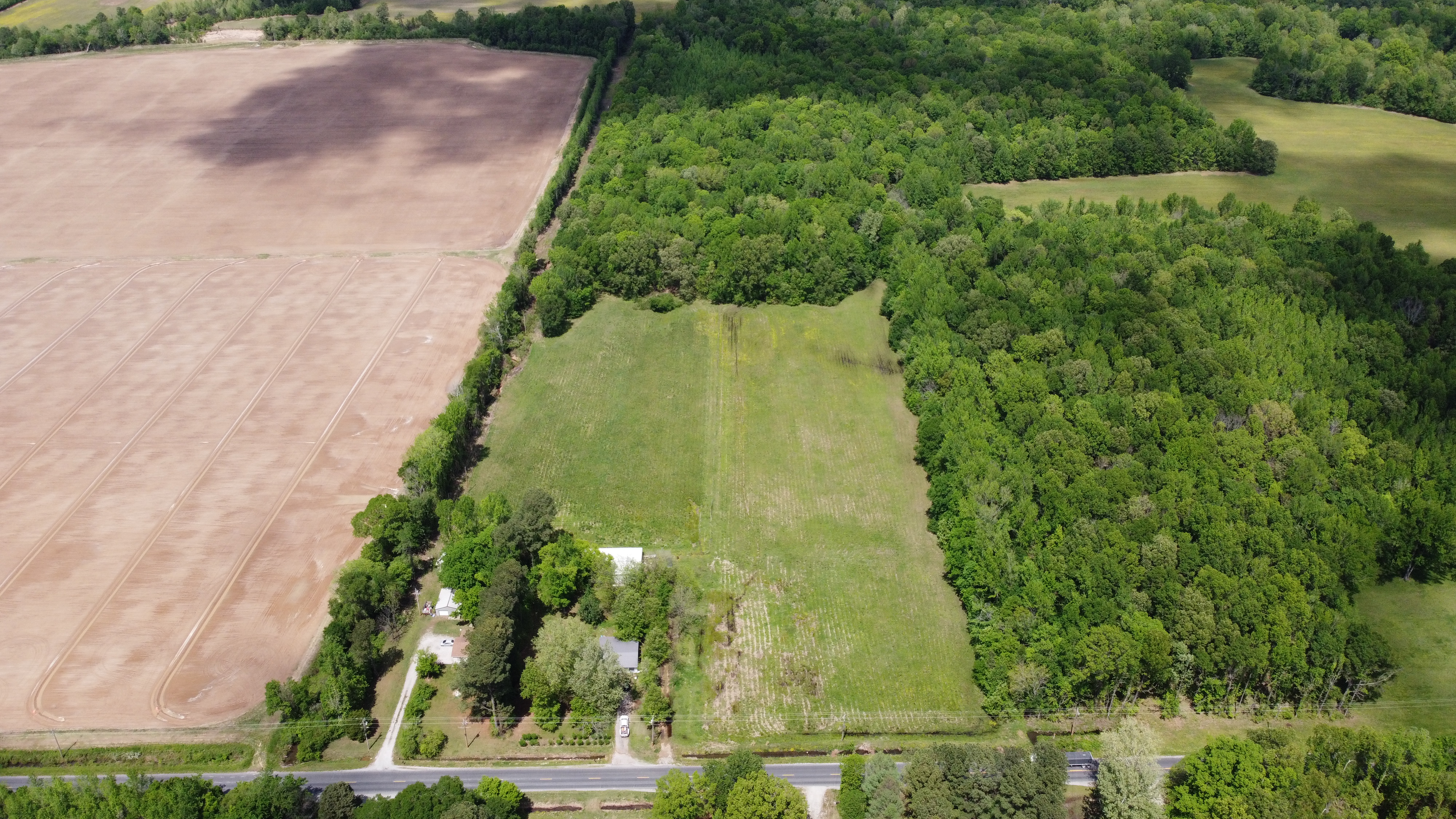 Real Estate & Personal Property Auction Image