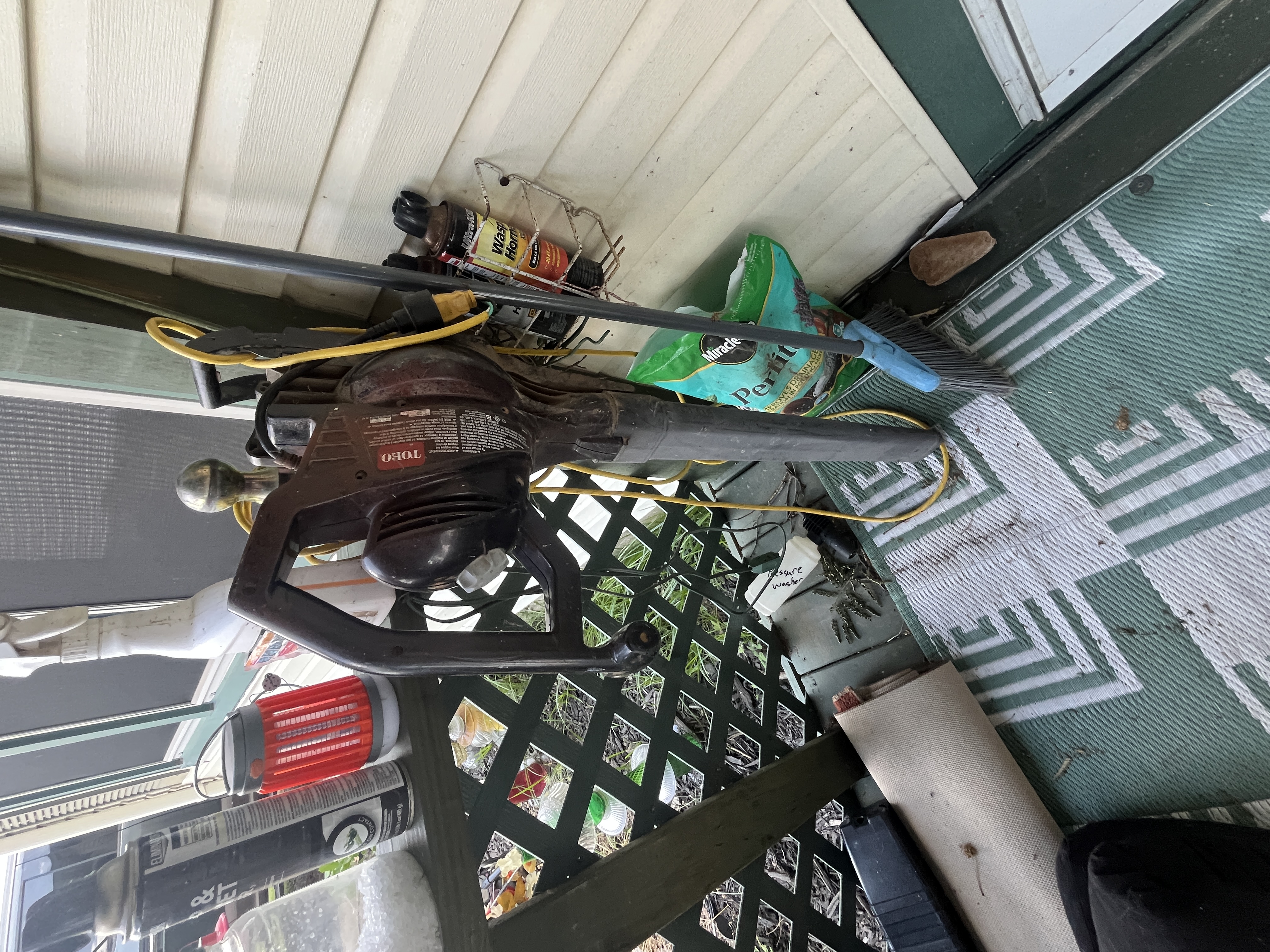 Ward Estate Auction Image