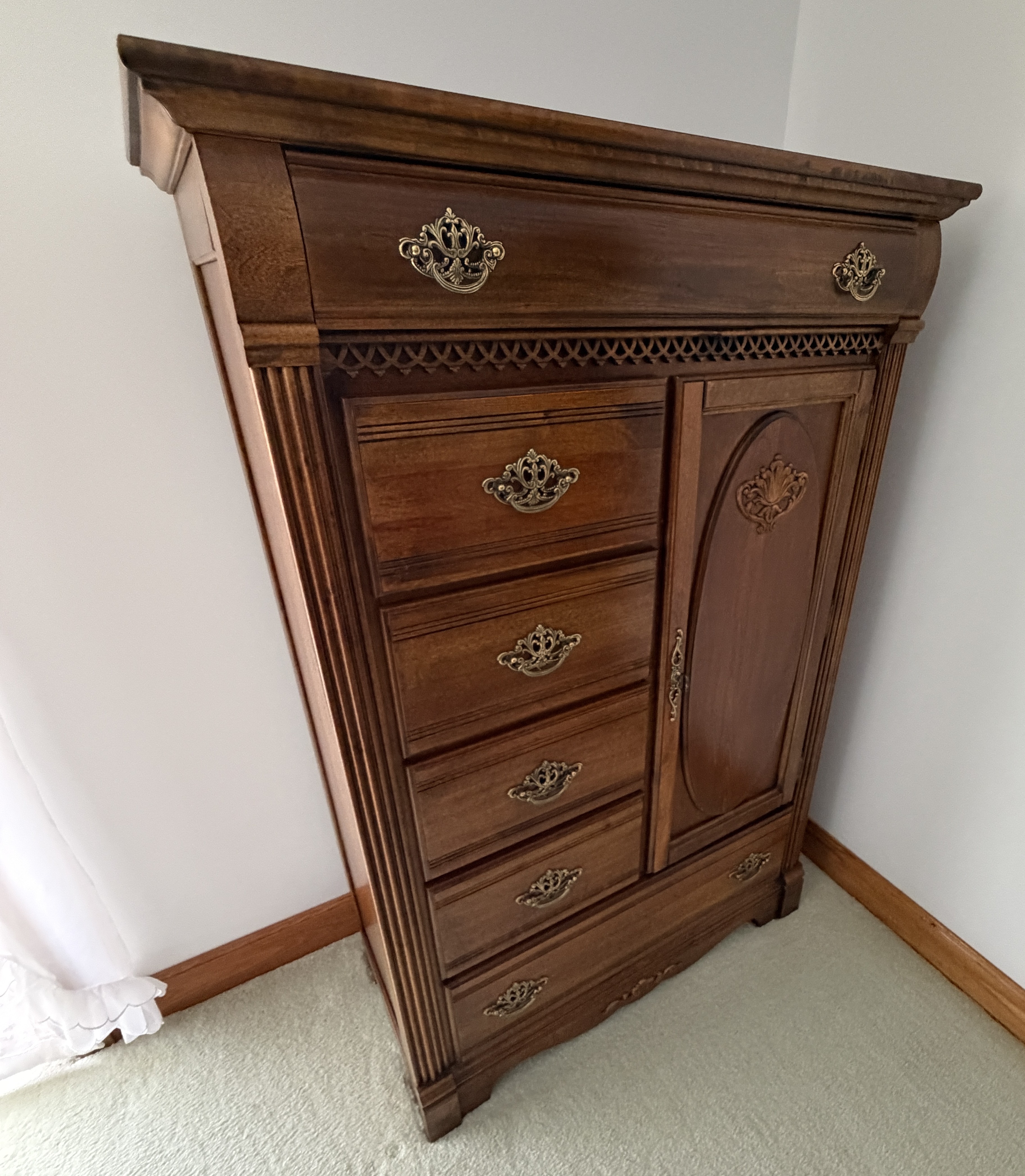 Moving/Reduction Auction Image