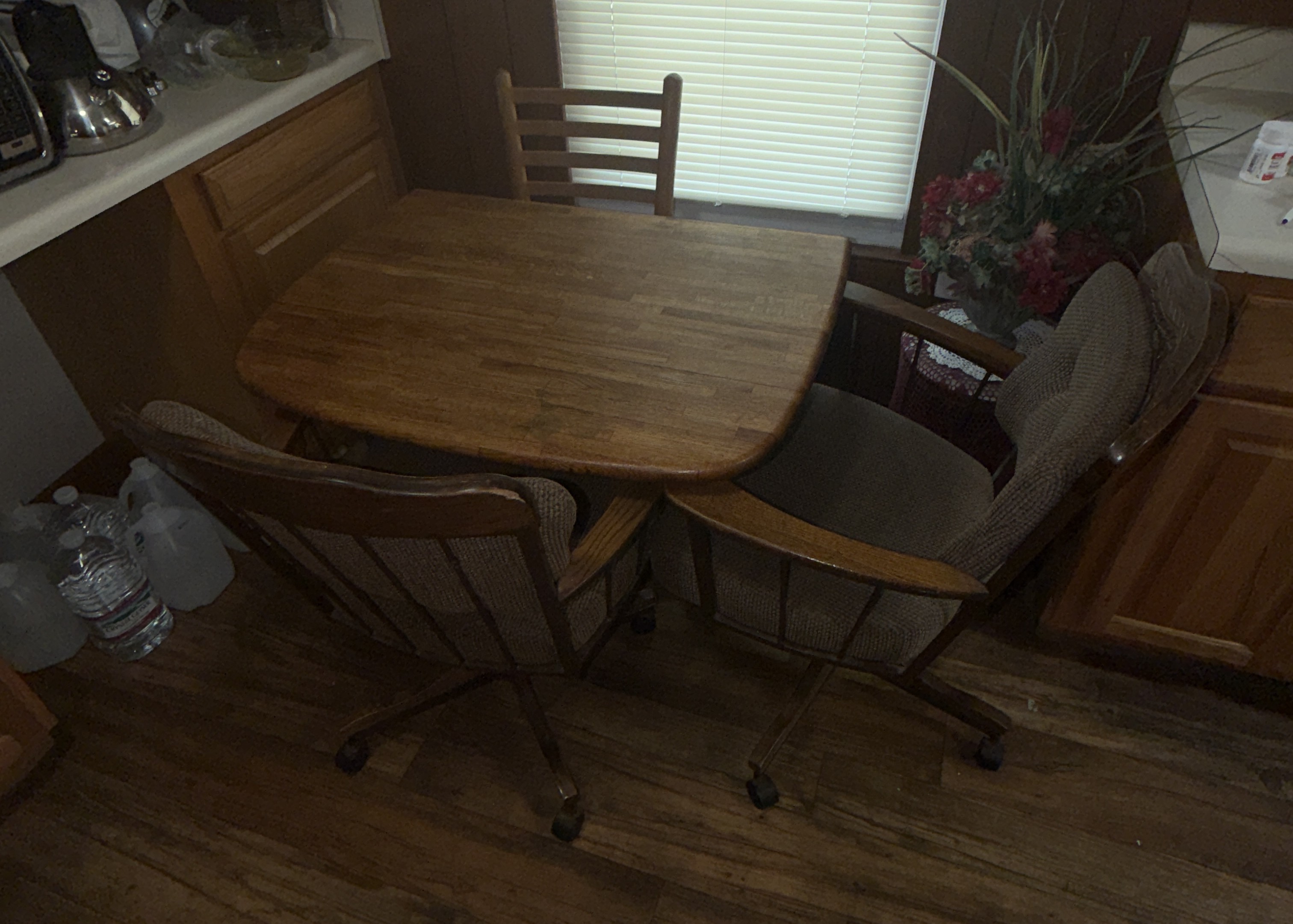 Estate Auction Image