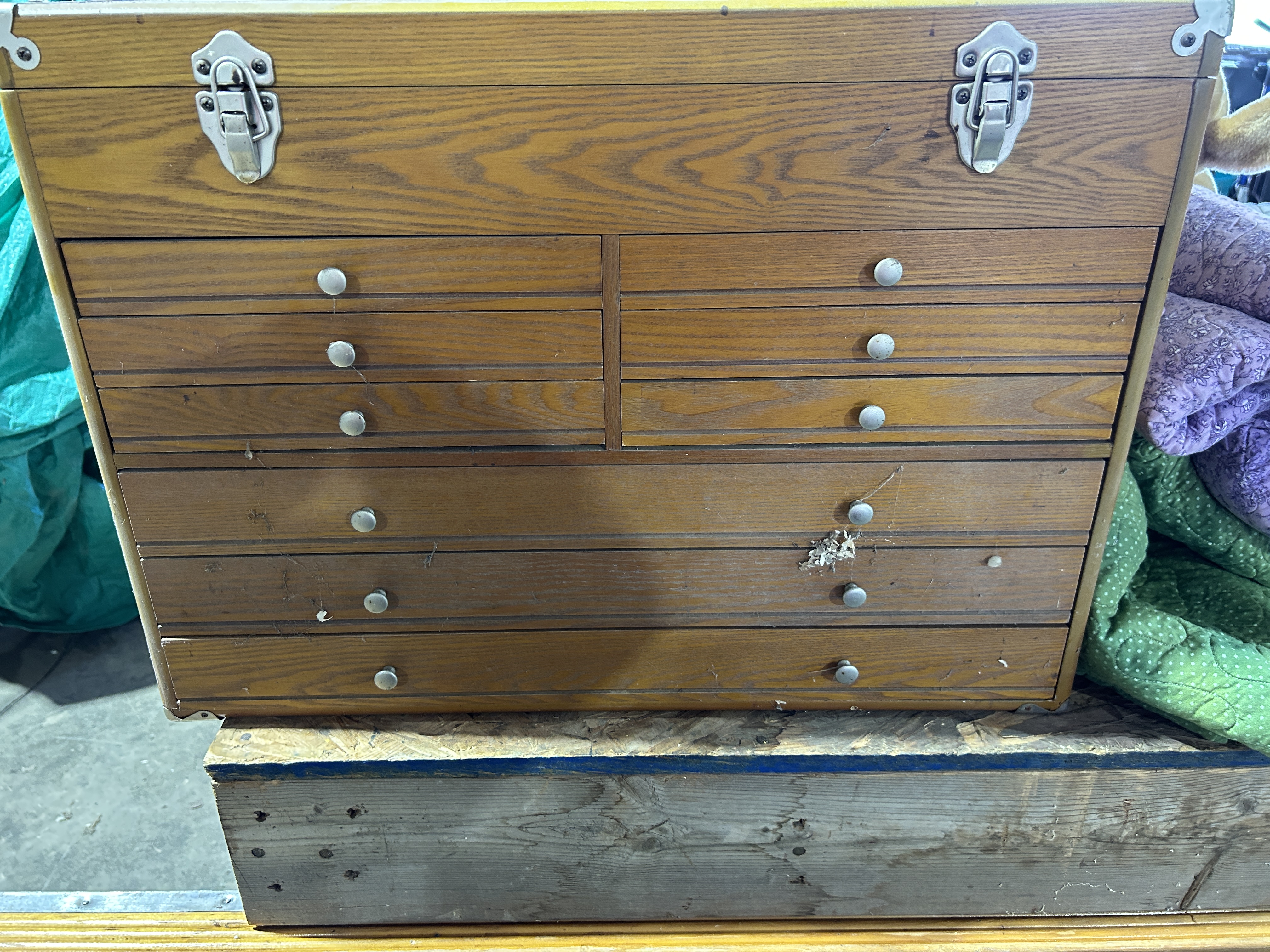 Special Auction Image