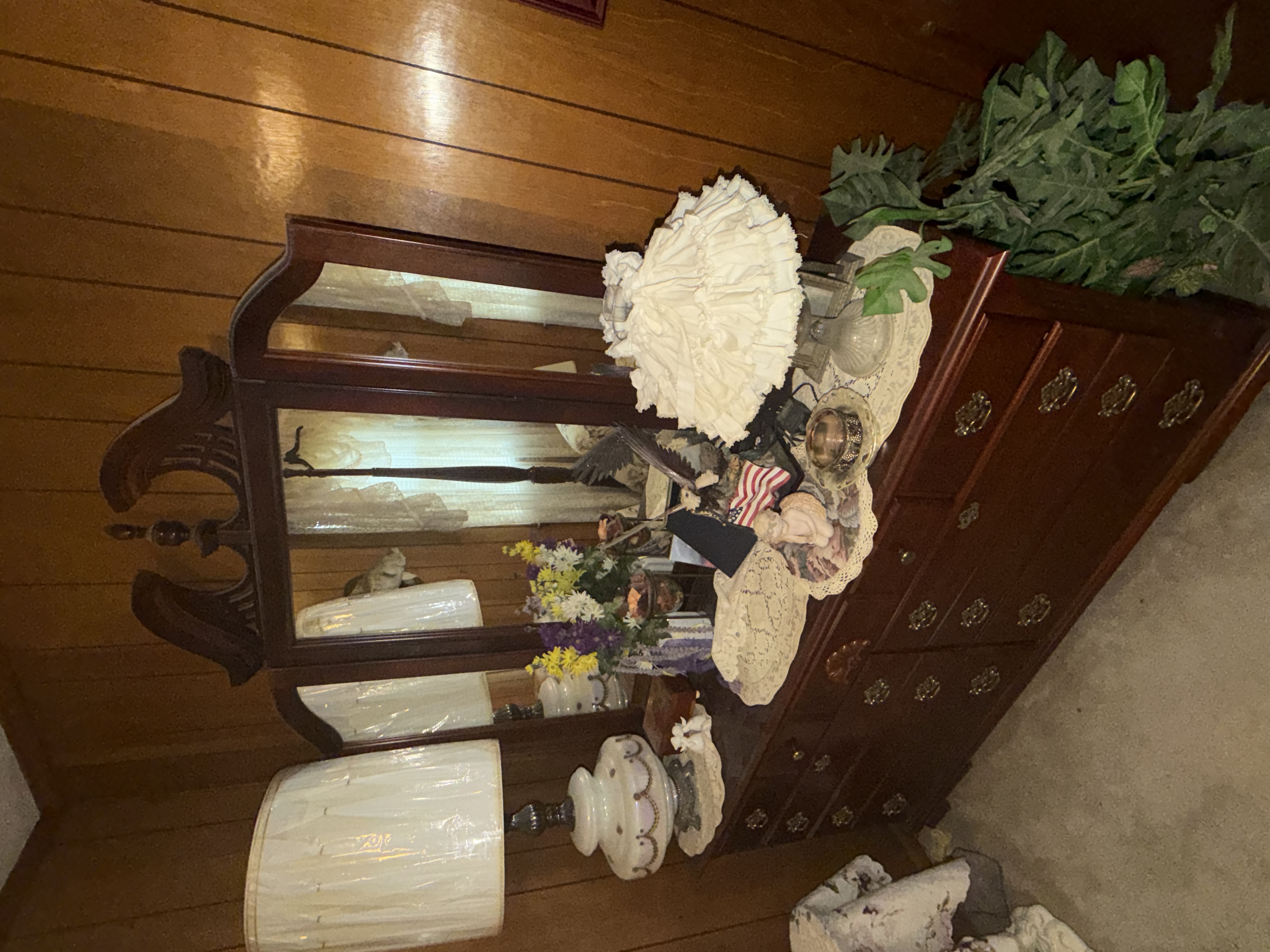 Estate Auction Image