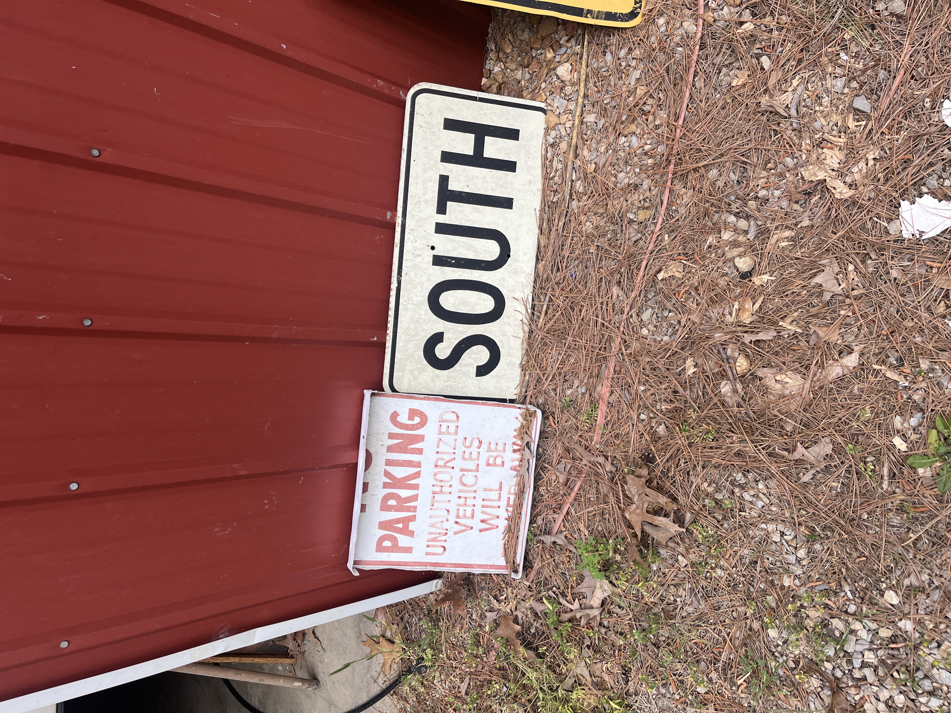 Moving Auction Image