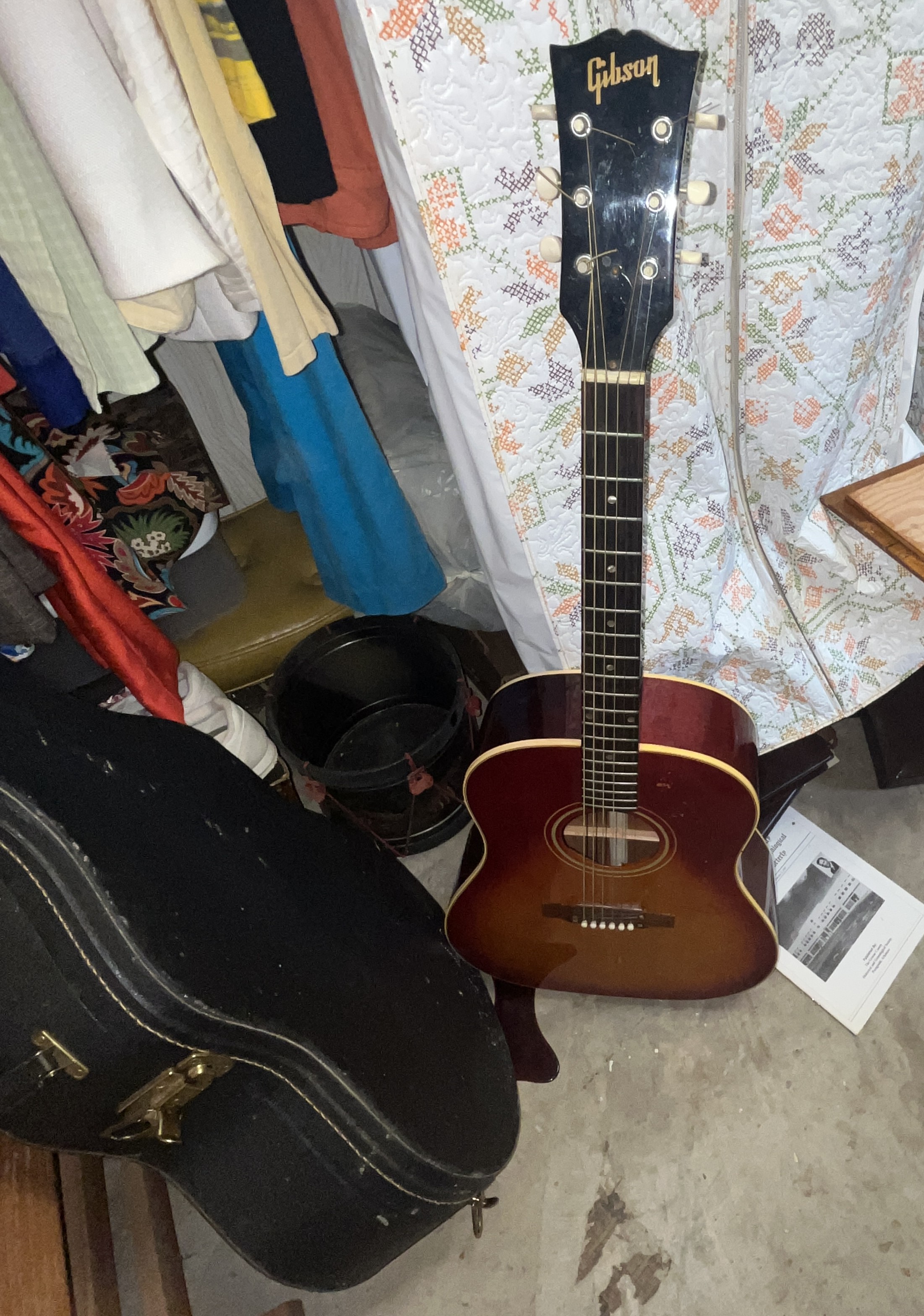 Estate Auction Image