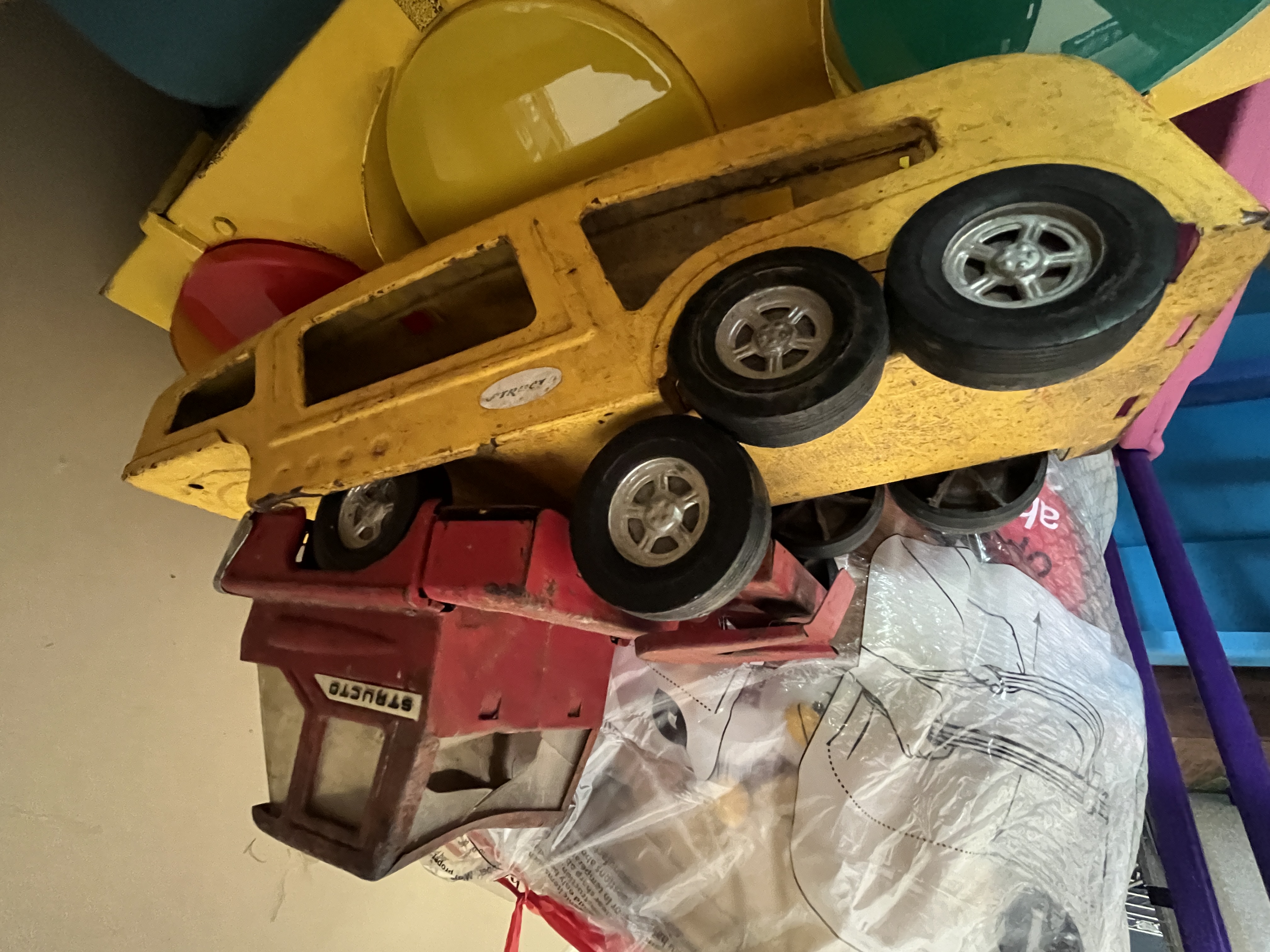 Moving Auction Image