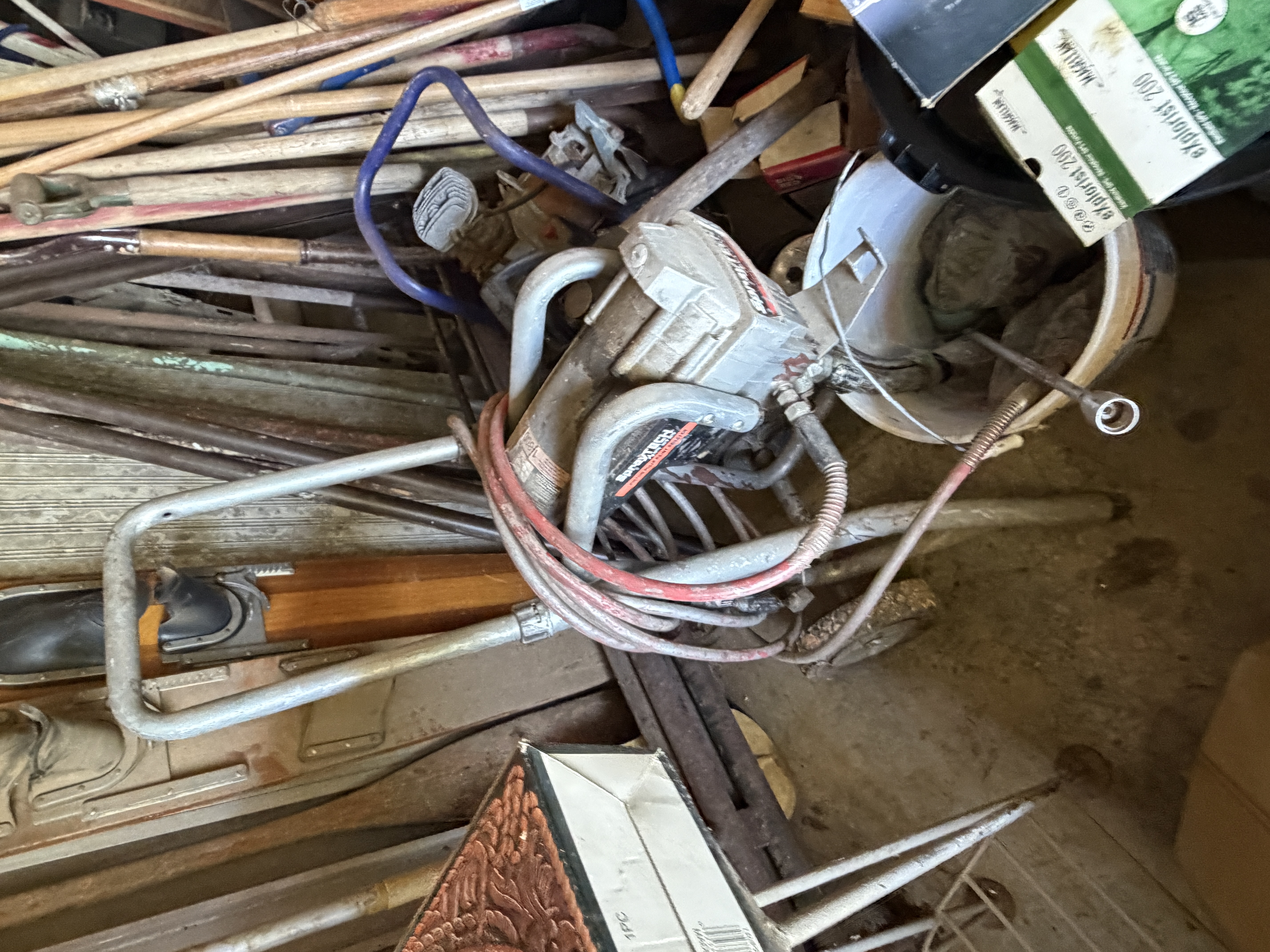 Estate Auction Image