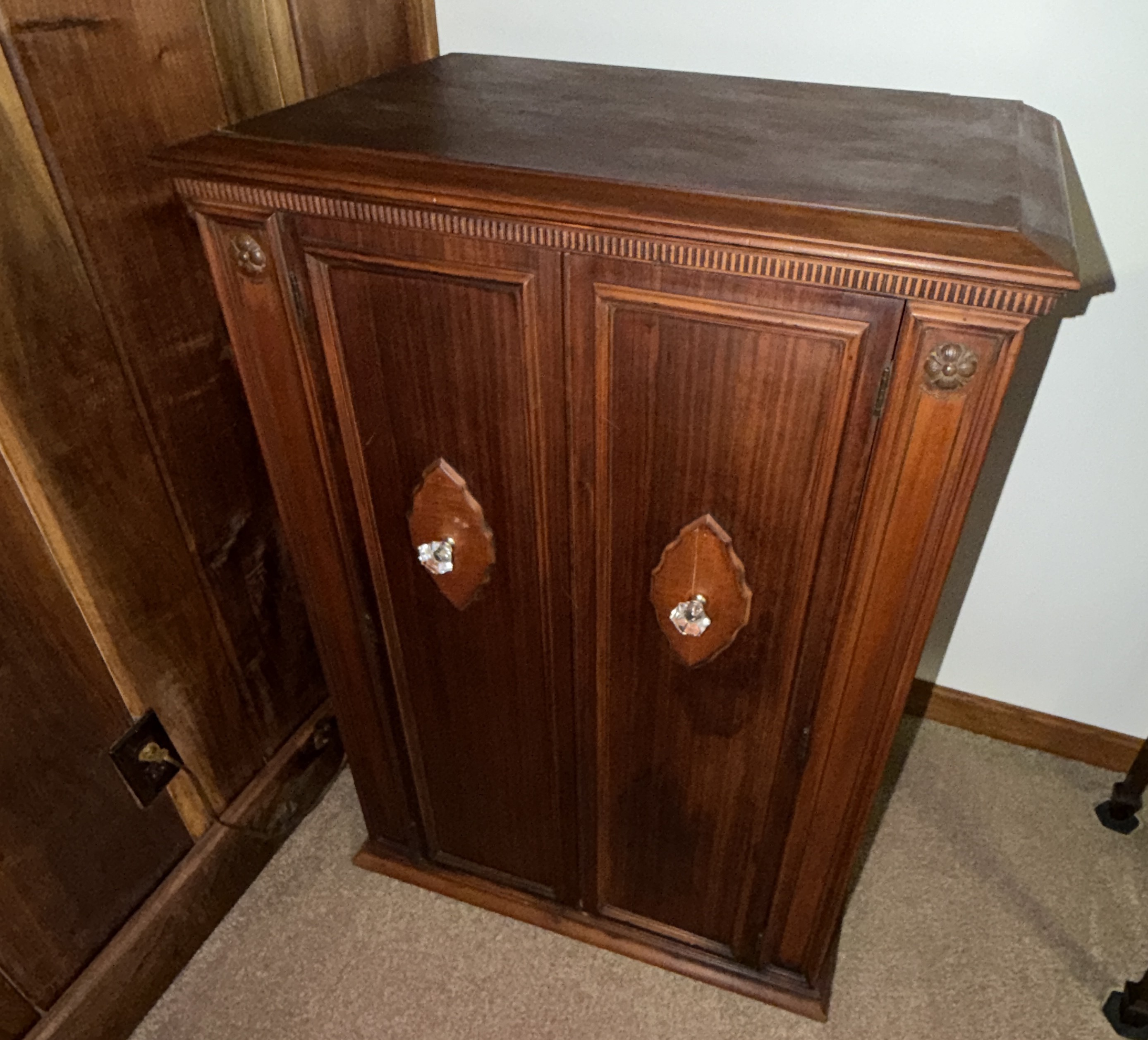 Moving/Reduction Auction Image