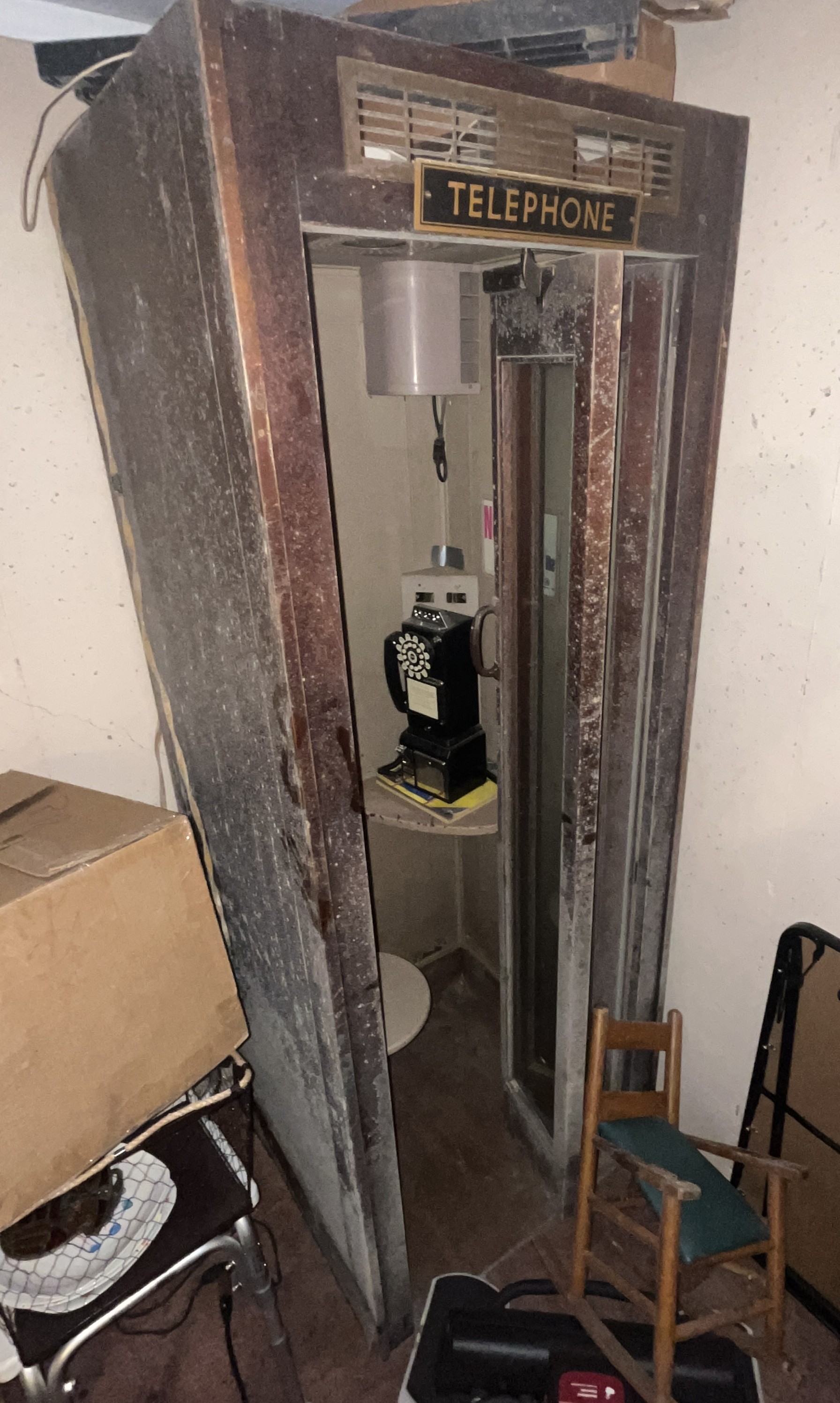 Moving Auction Image