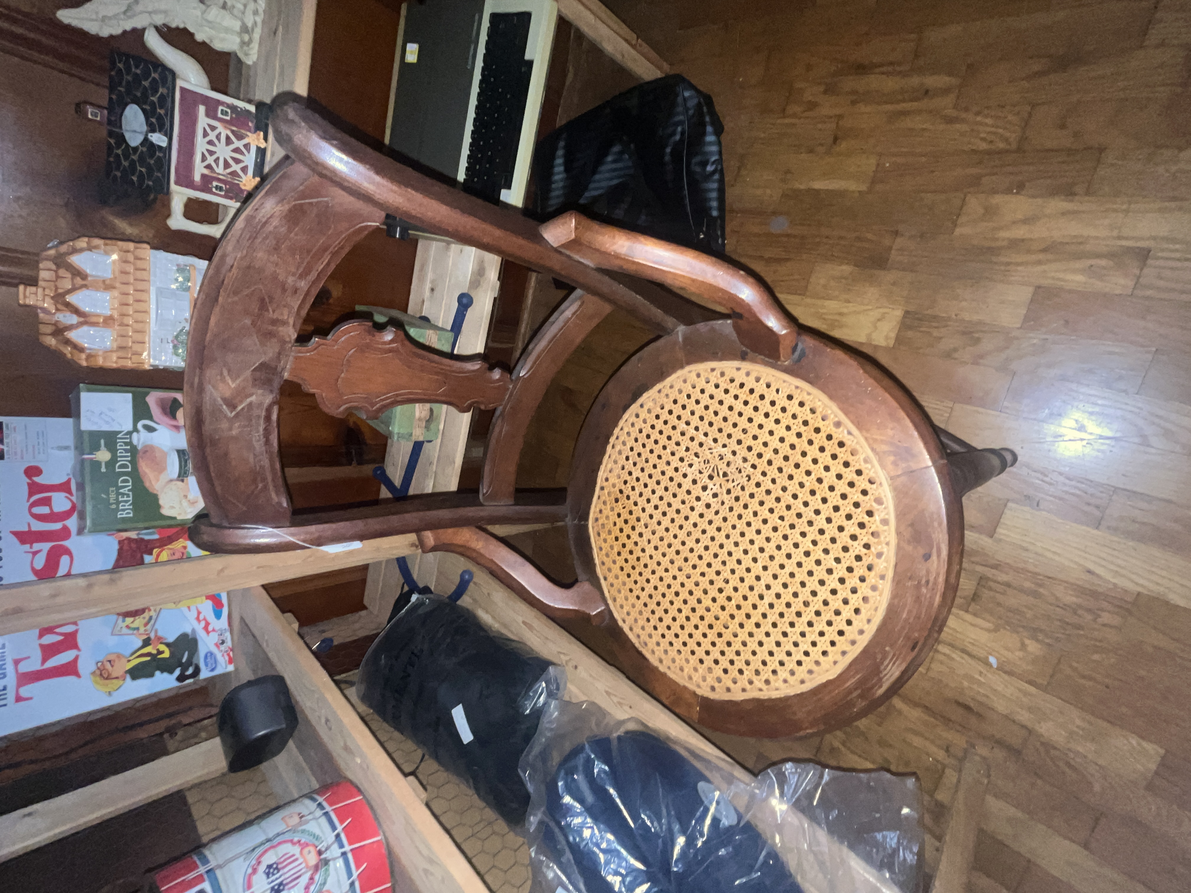 Real Estate & Retail Business Liquidation Image