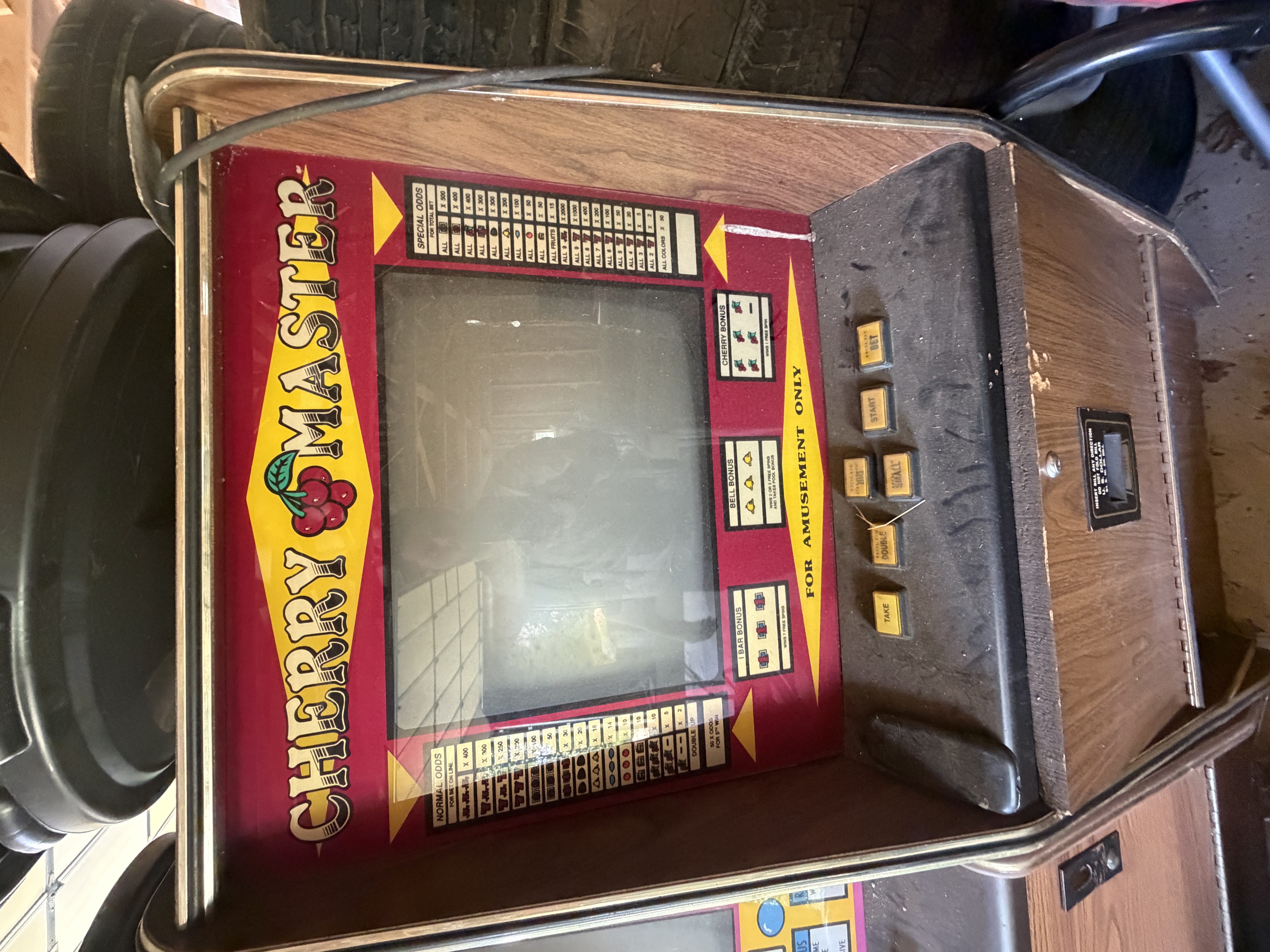 Estate Auction Image