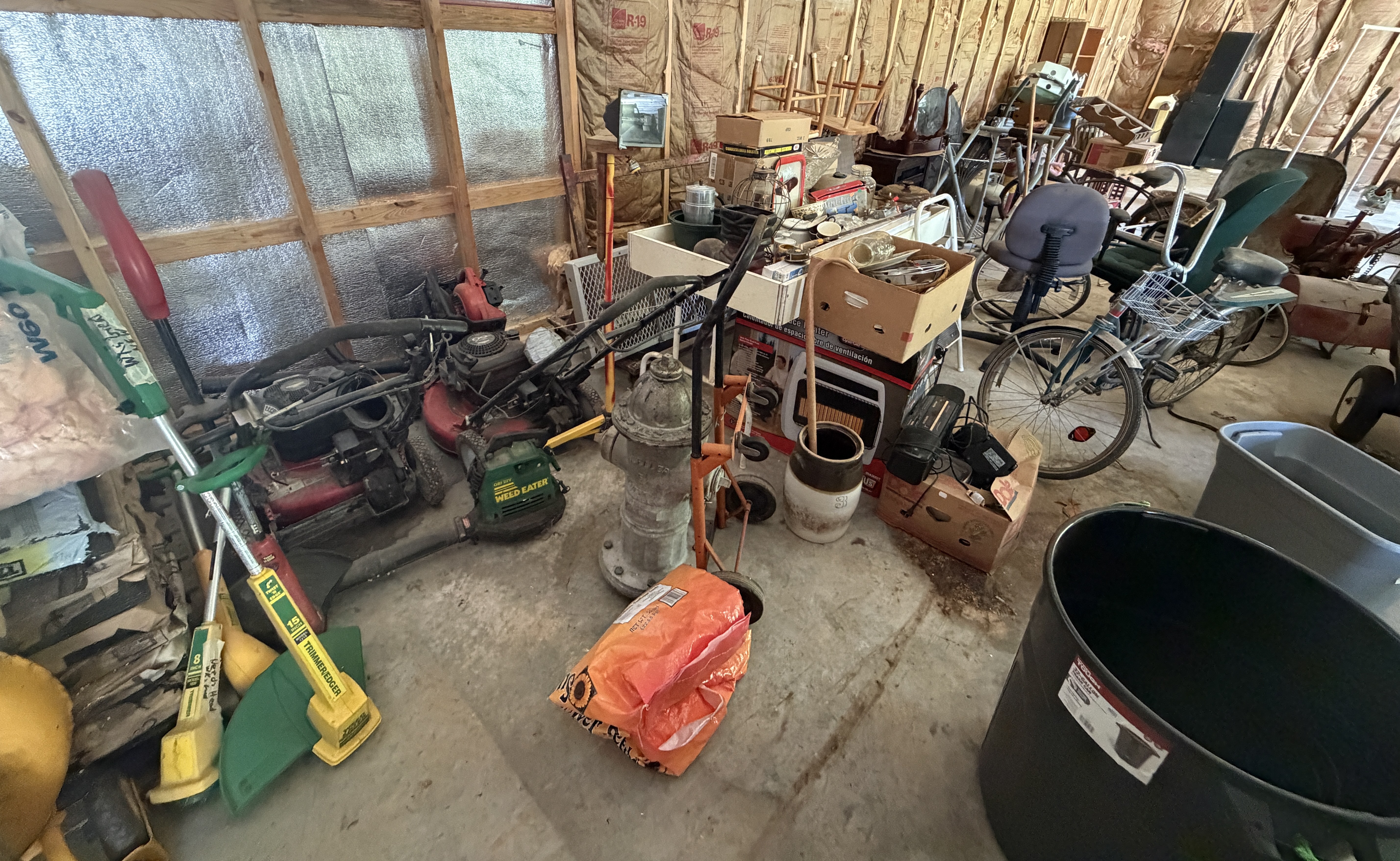 Estate Auction Image