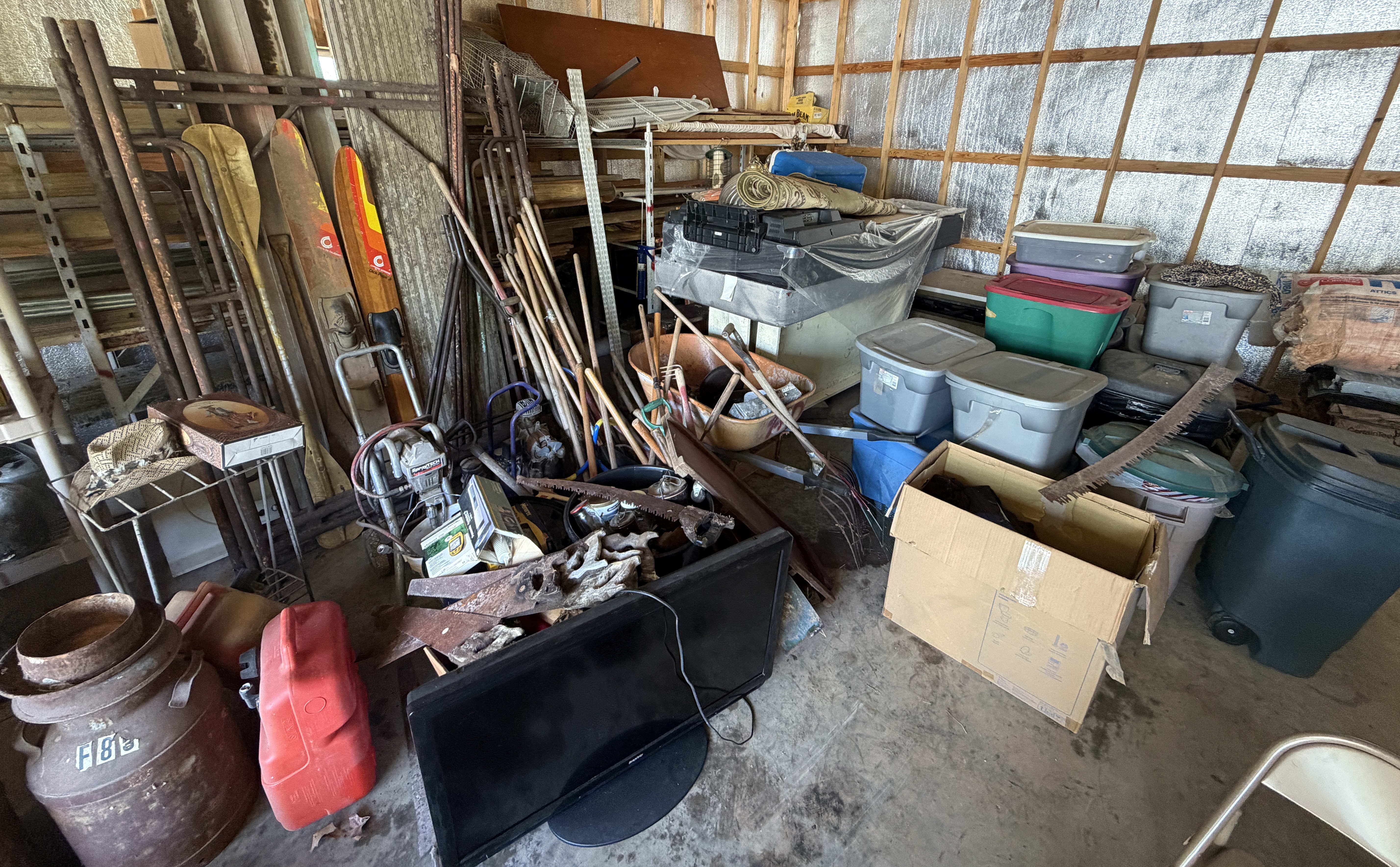 Estate Auction Image