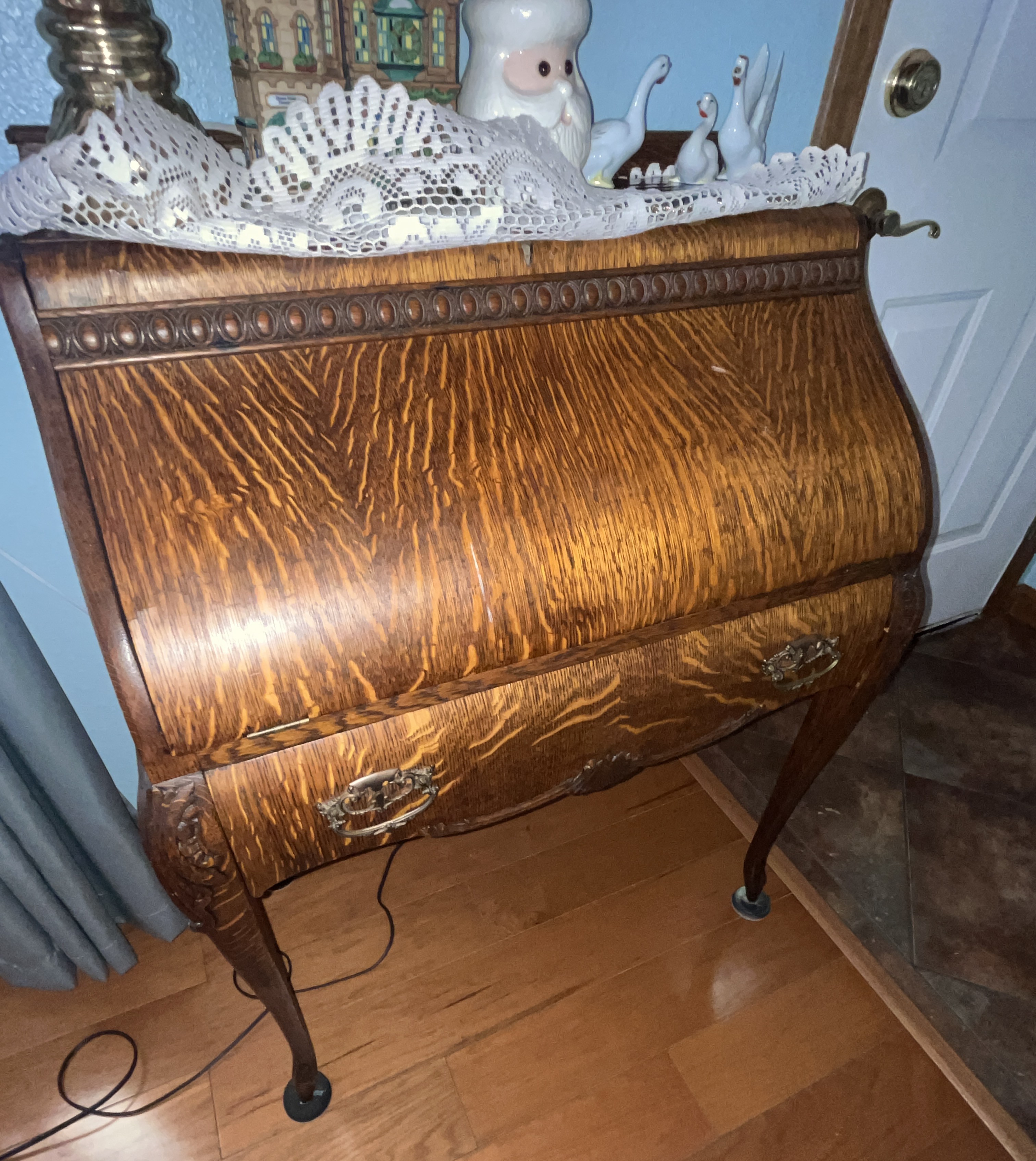 Varvil Estate Auction Image