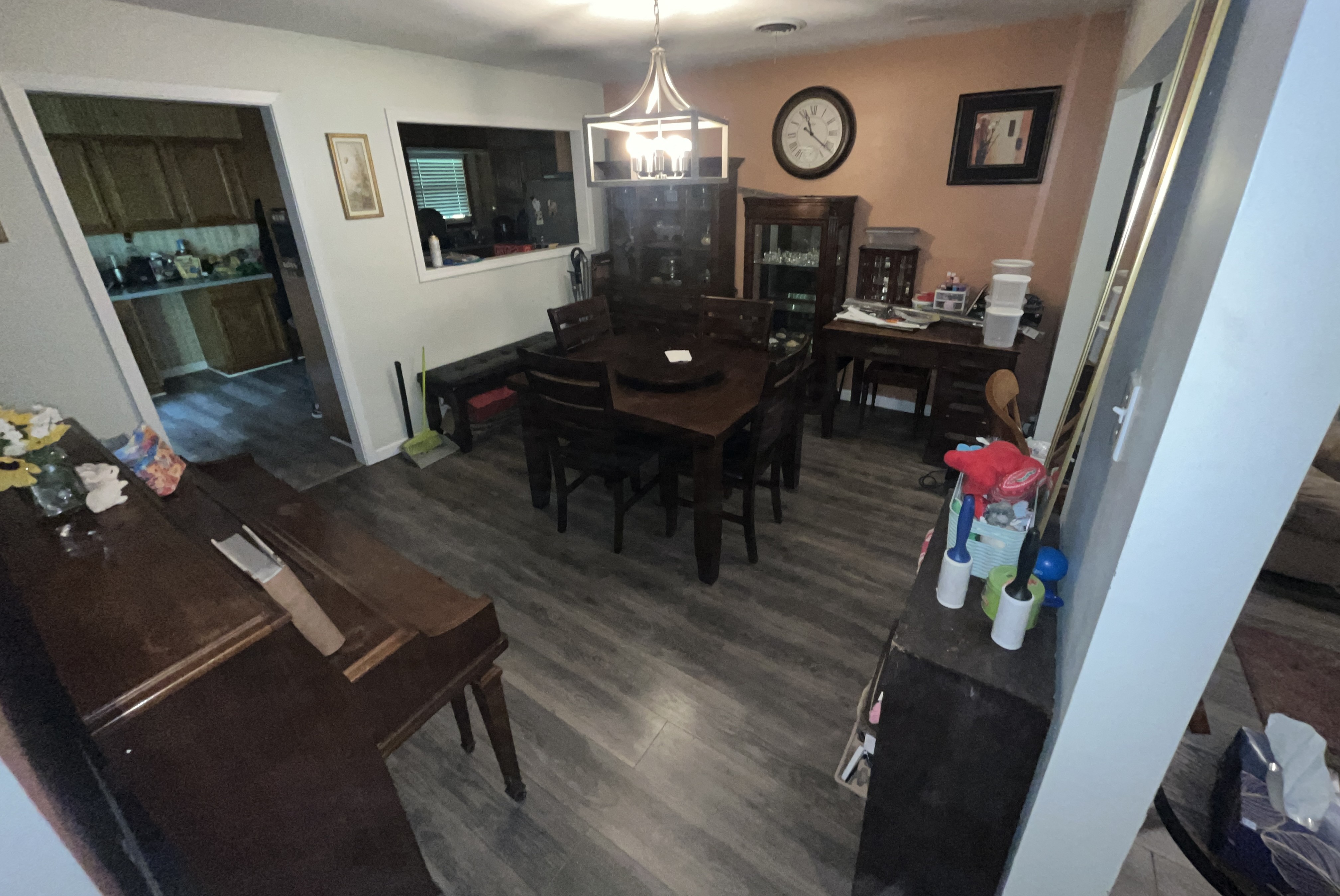 Real Estate & Personal Property Auction Image