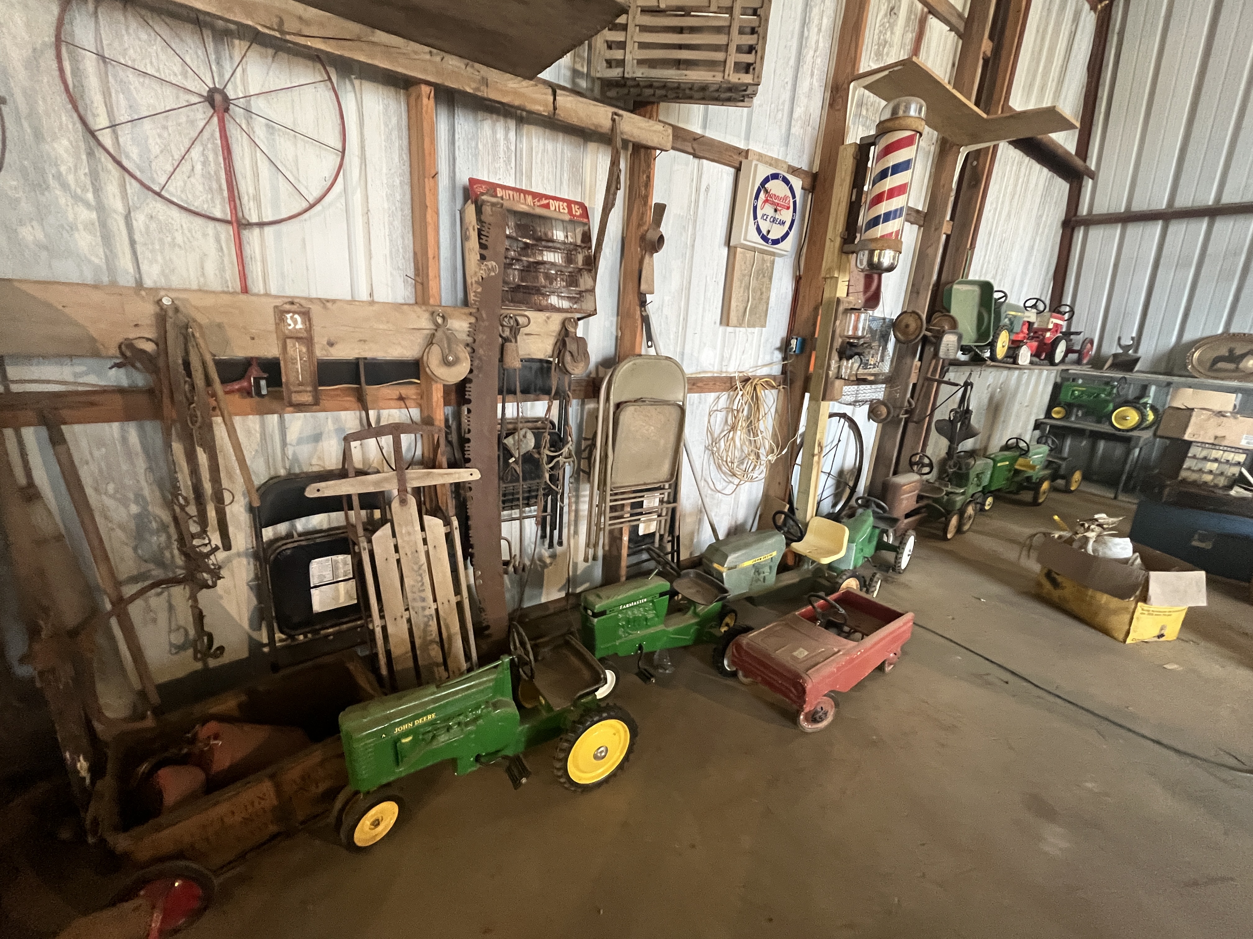 Collector's Dream Auction Image