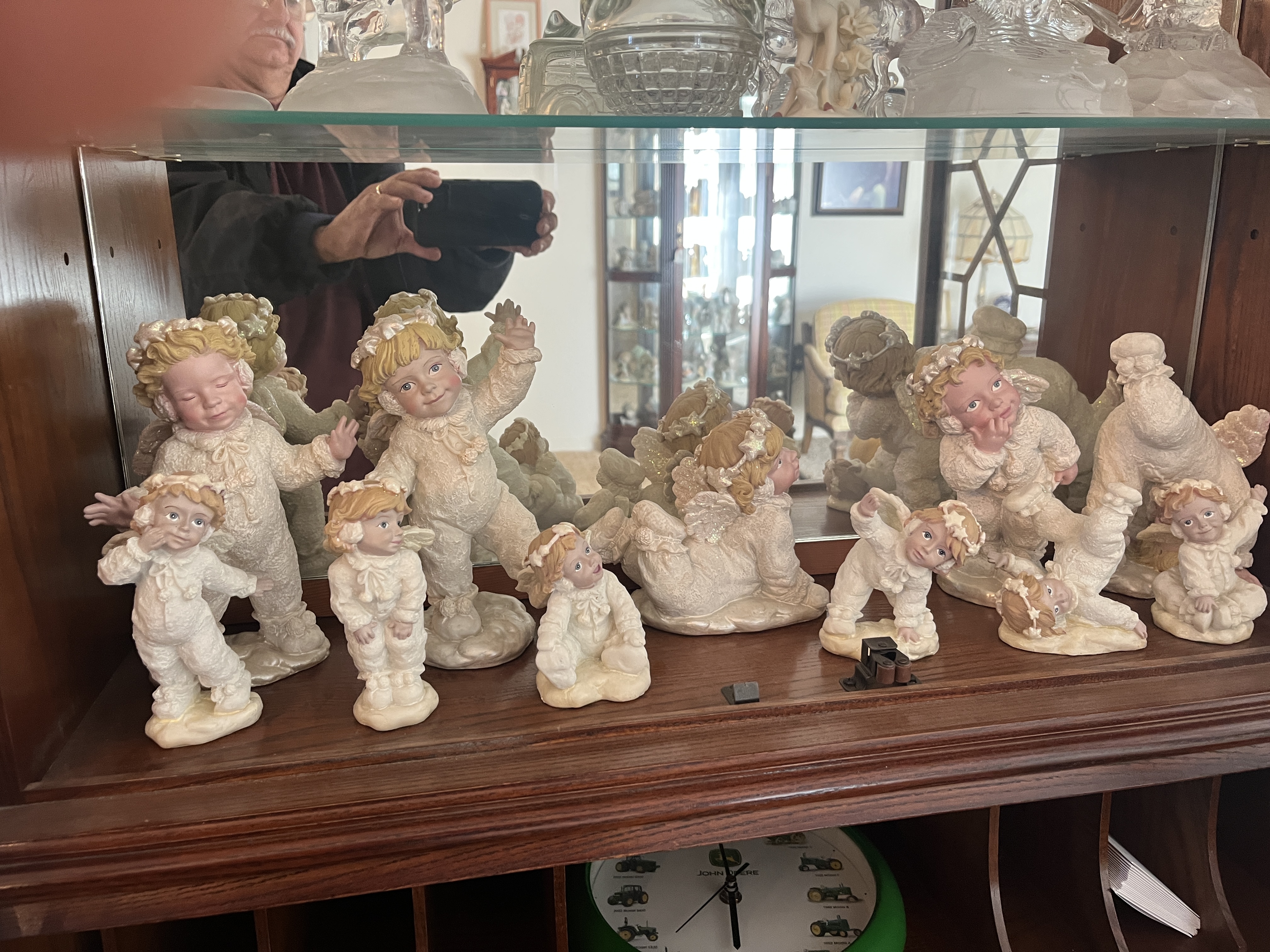 Living Estate of Ms Mary Schug Image