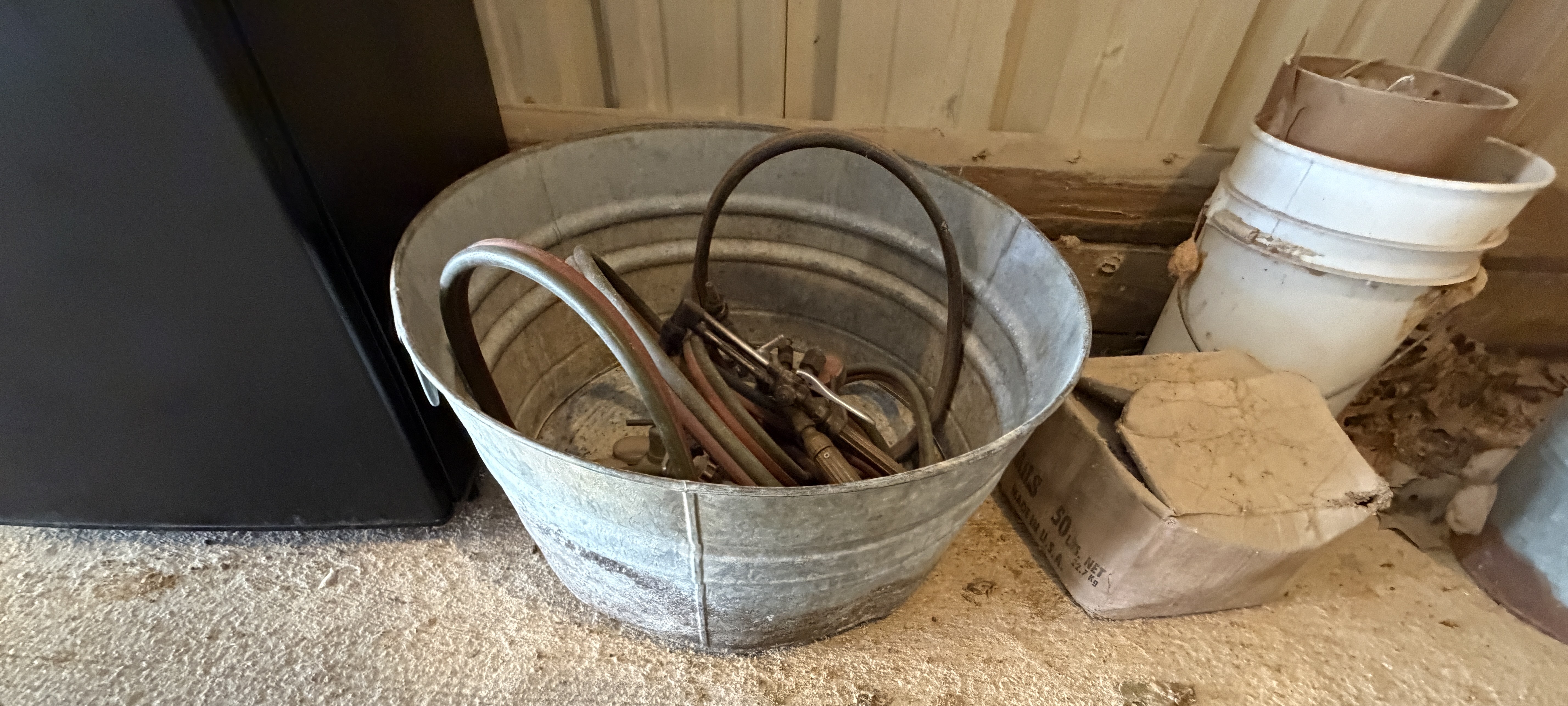 Moving/Reduction Auction Image